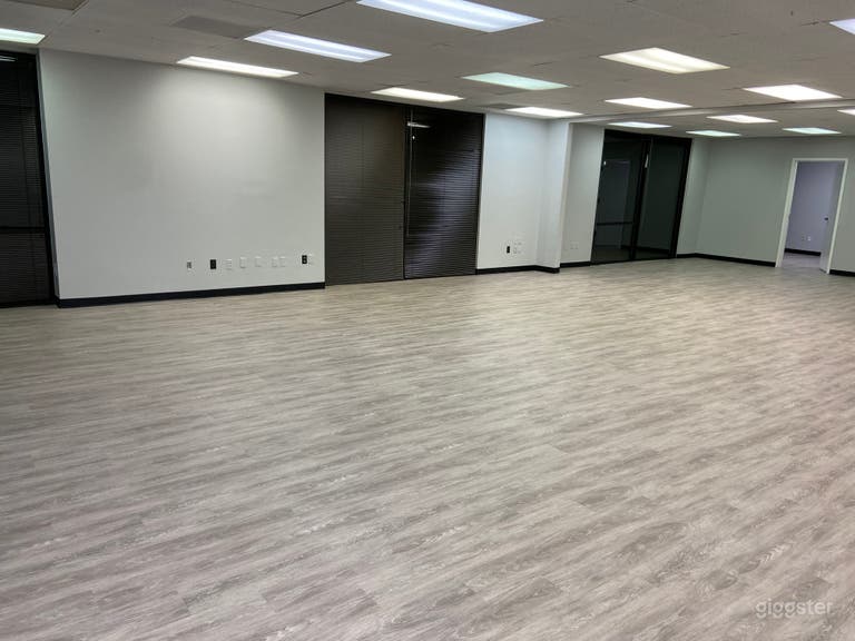  Bright space Photo Room with natural light 