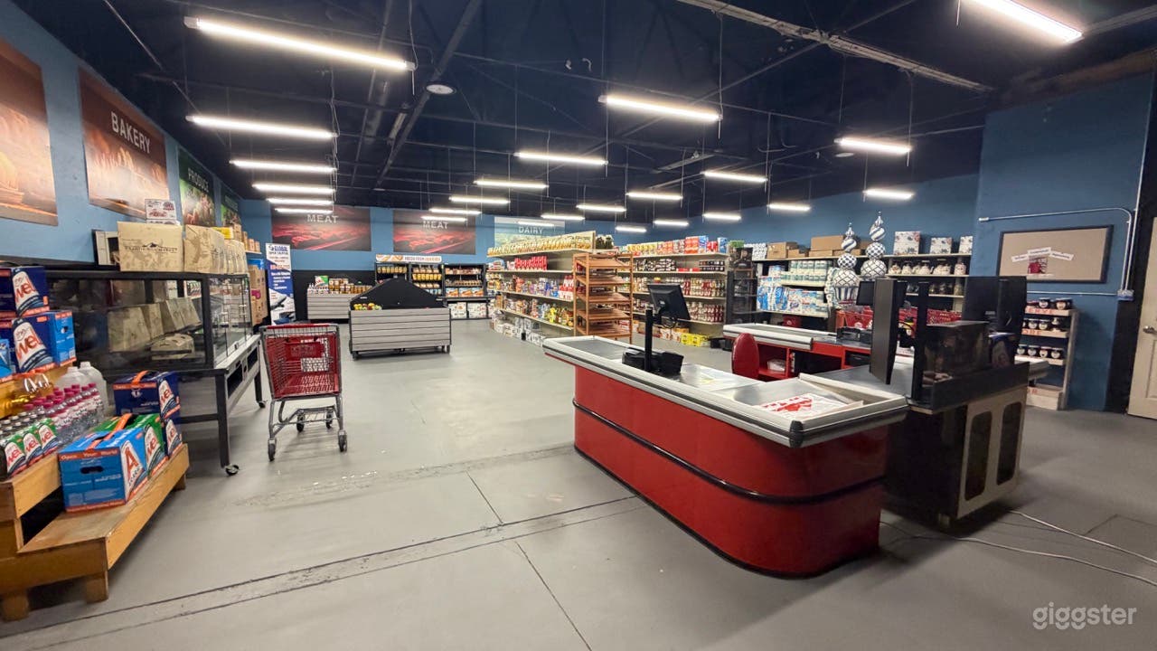 Huge Realistic Grocery Store Set for Filming Photo 1