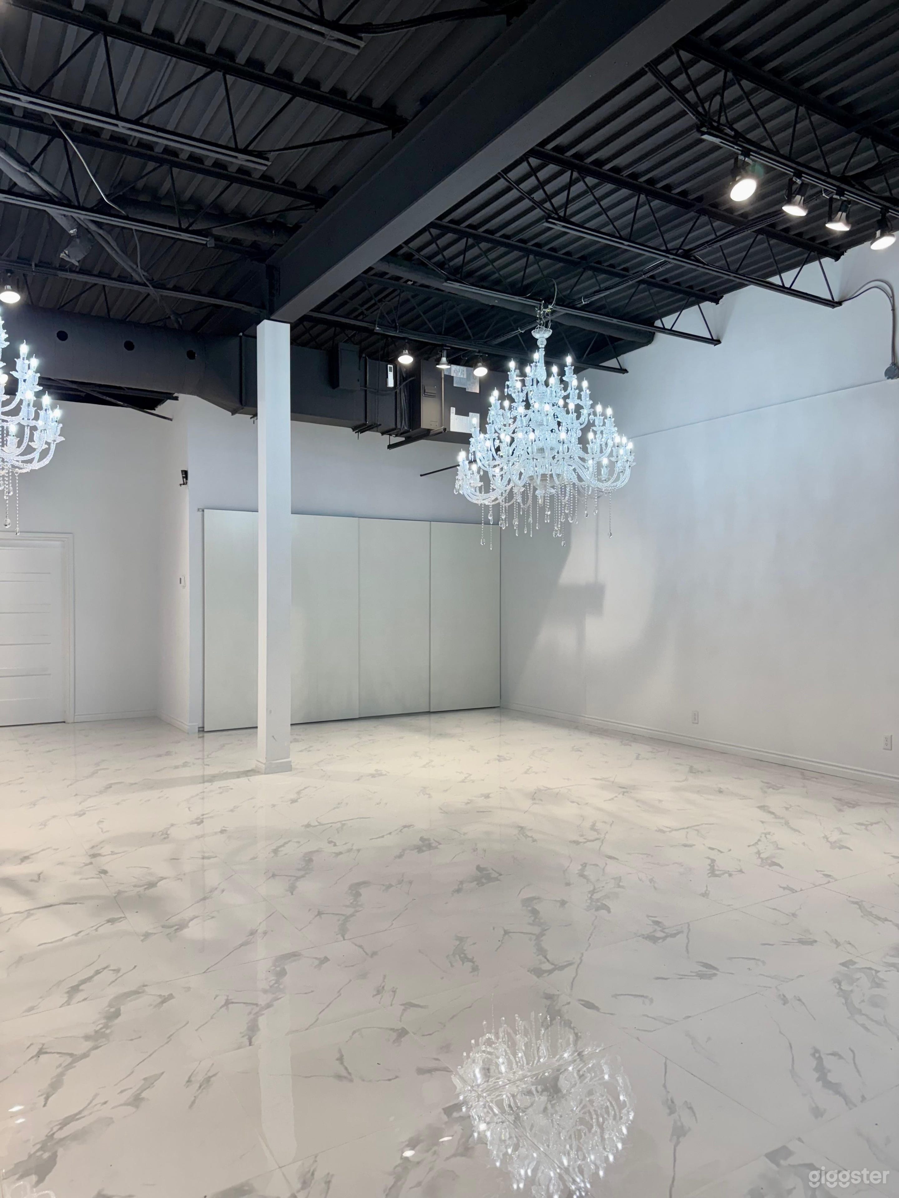 Modern 2,100 Sq Ft Event Space | Up to 100 Guests Photo 2