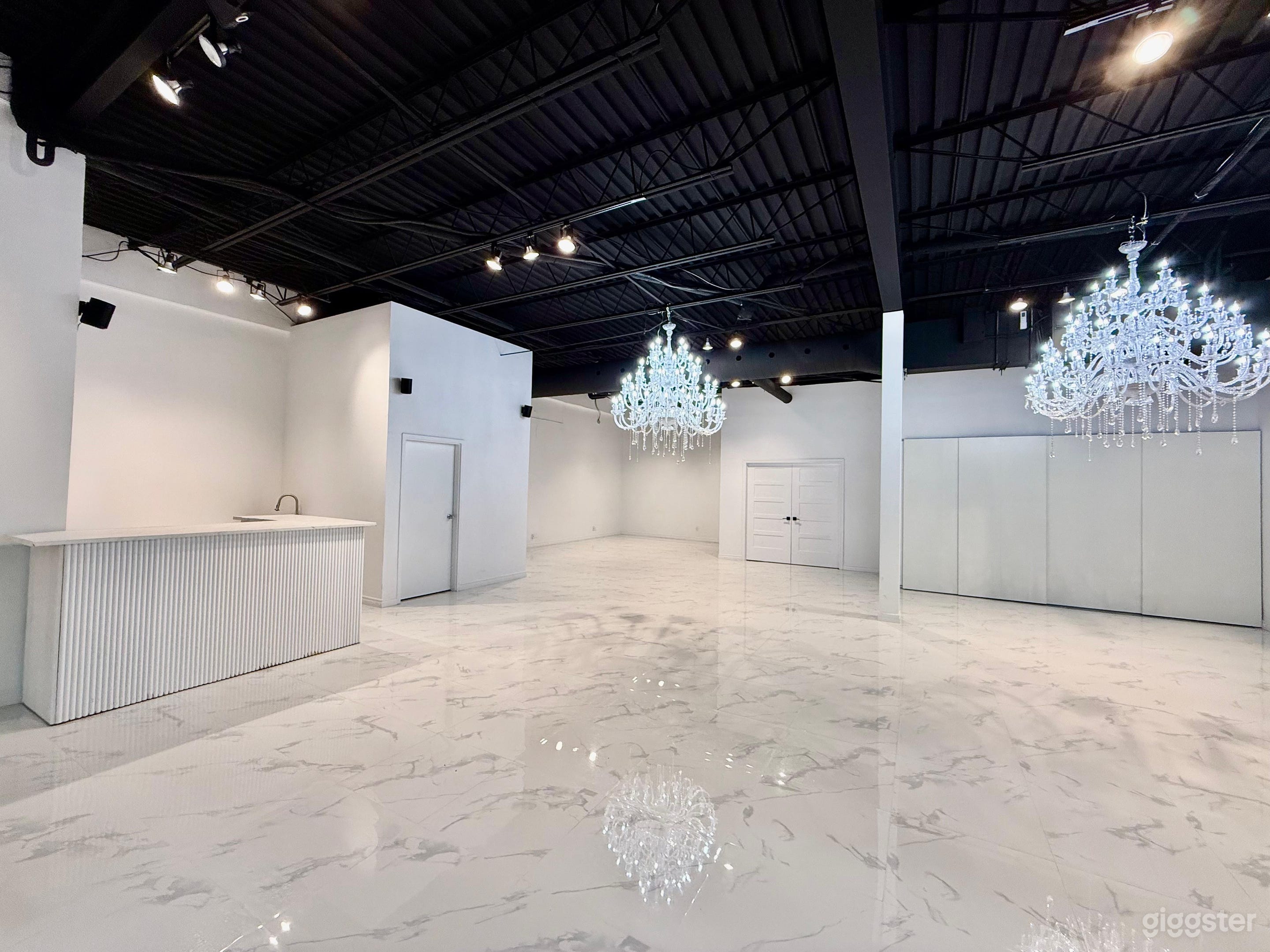 Modern 2,100 Sq Ft Event Space | Up to 100 Guests Photo 3