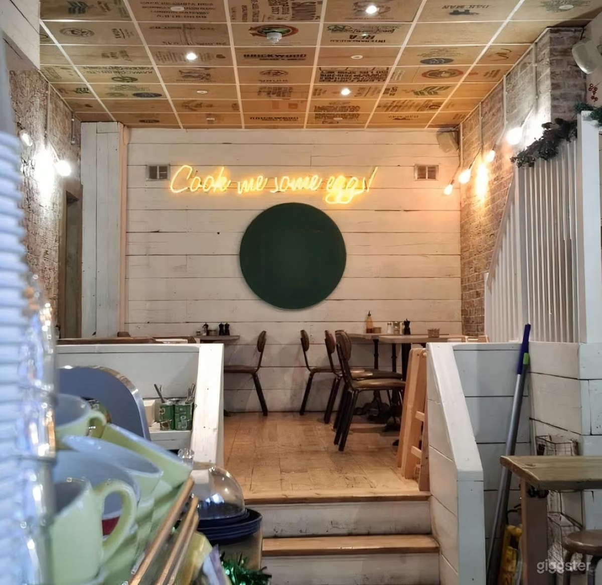Cosy Restaurant with Kitchen & Bar Photo 4