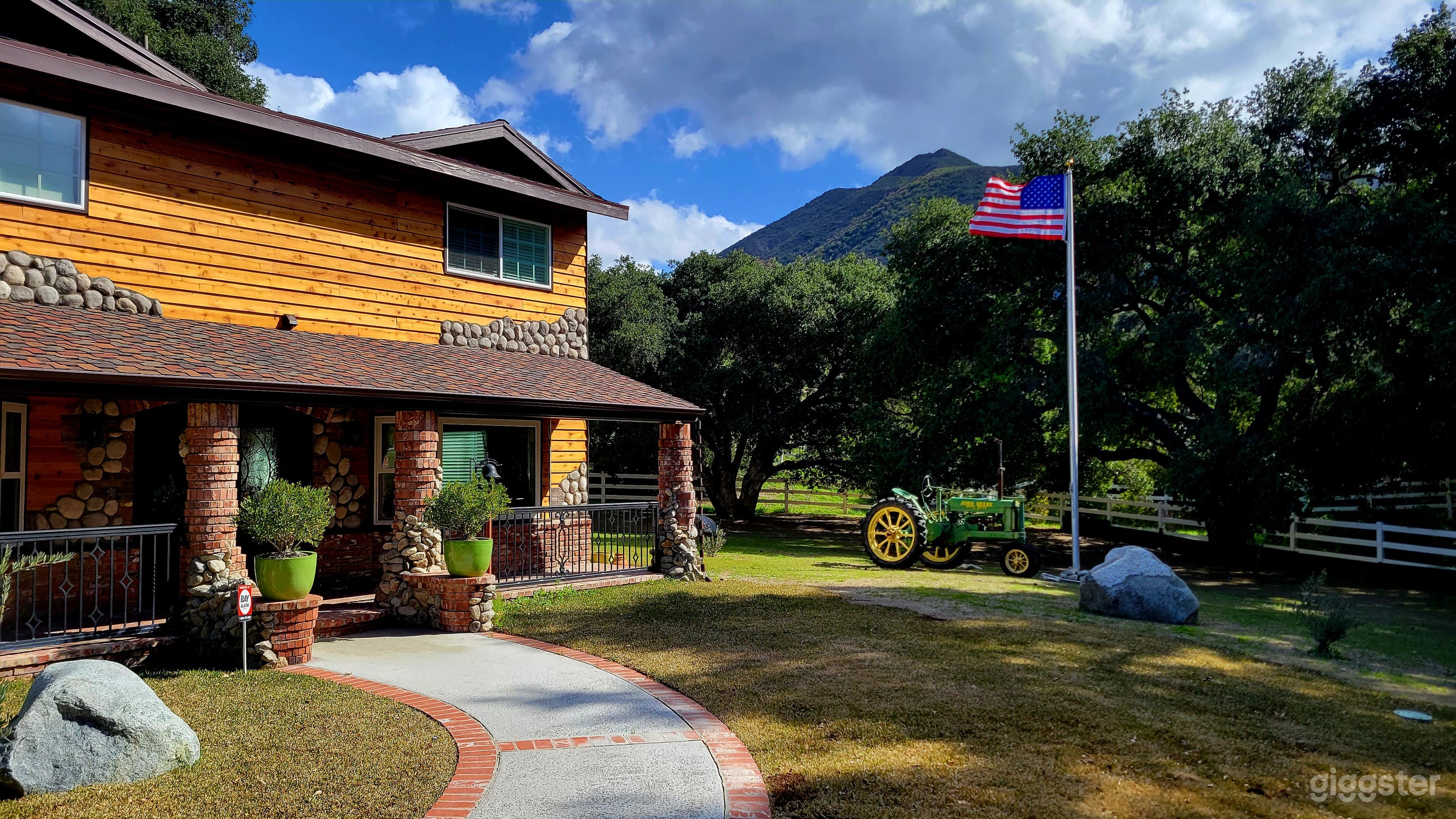 Iron Canyon Ranch — Classic Americana in a Western Landscape Photo 3