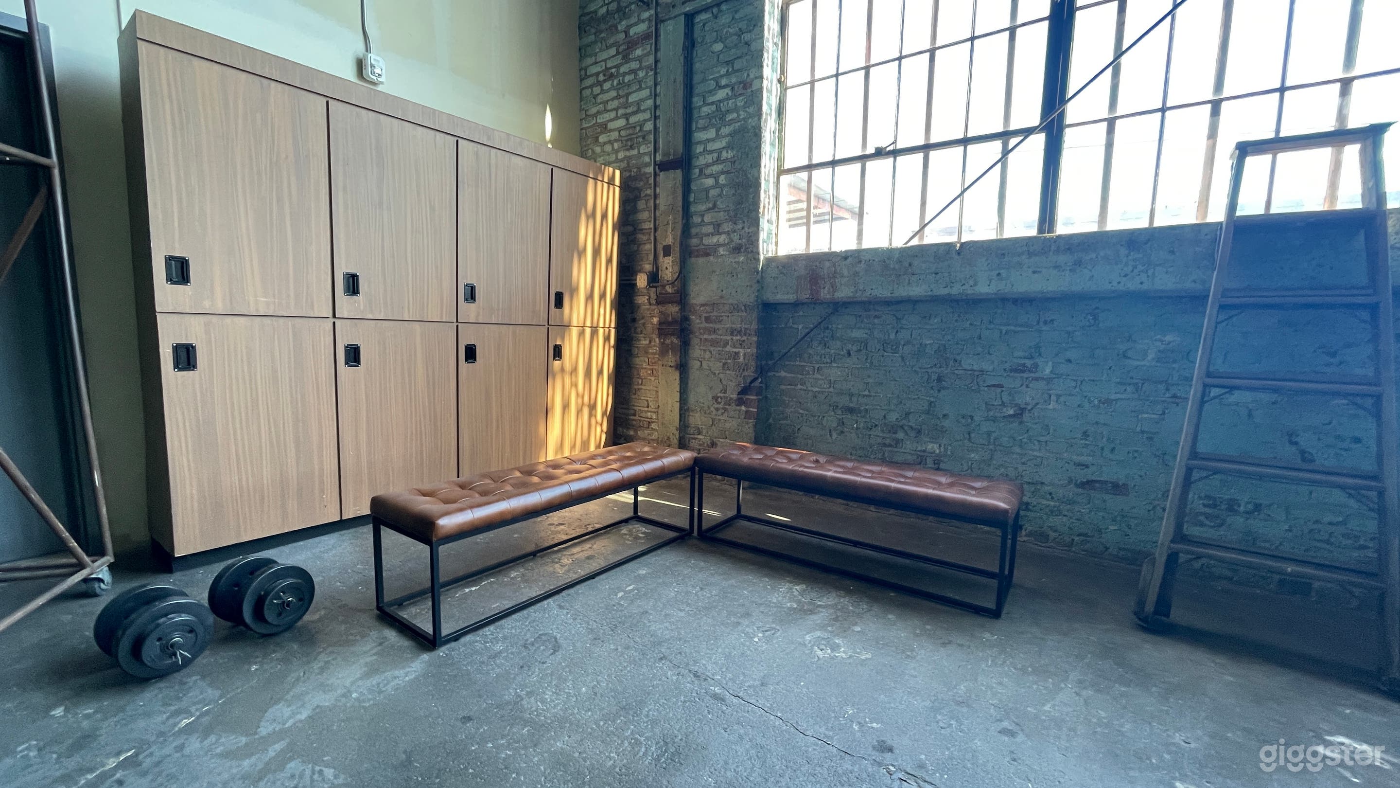 Wooden Locker Room Set Photo 3