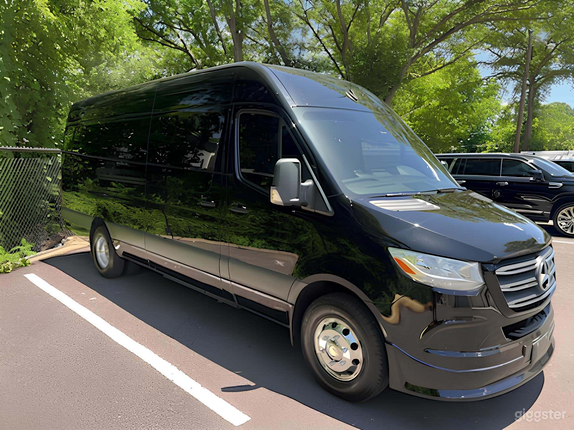 2020 Mercedes-Benz Sprinter Photo 2