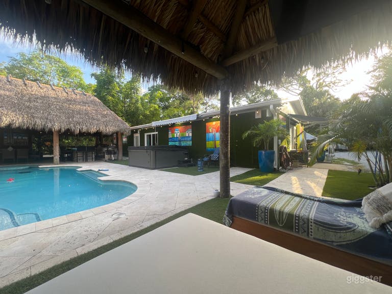  Astonishing Artist Resort in Delray Beach, FL 