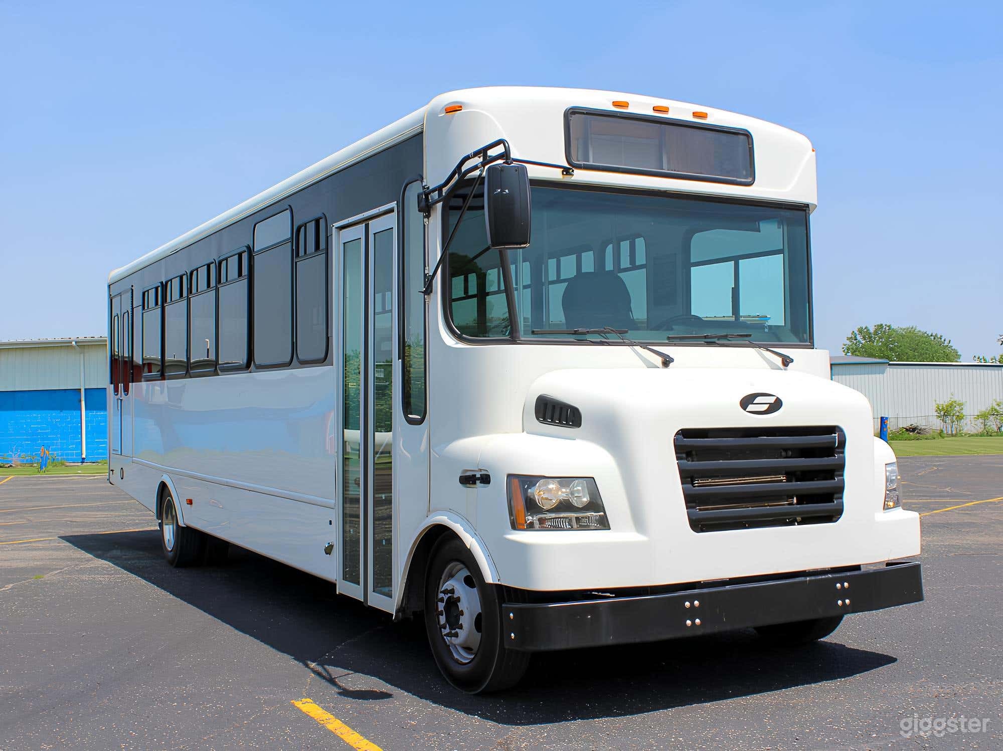 Ford Allstar XL Mini Bus 66 Photo 1