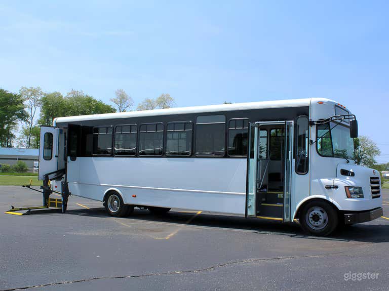  Ford Allstar XL Mini Bus 66 