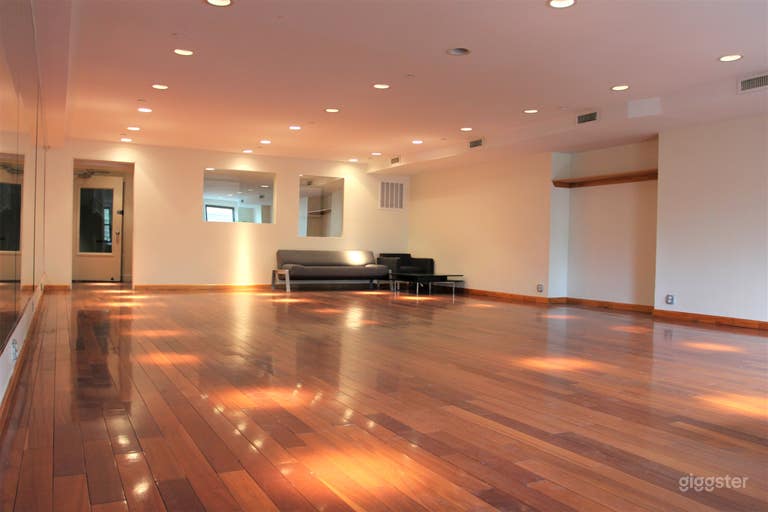  LES Dance/Rehearsal Studio with Natural Light 