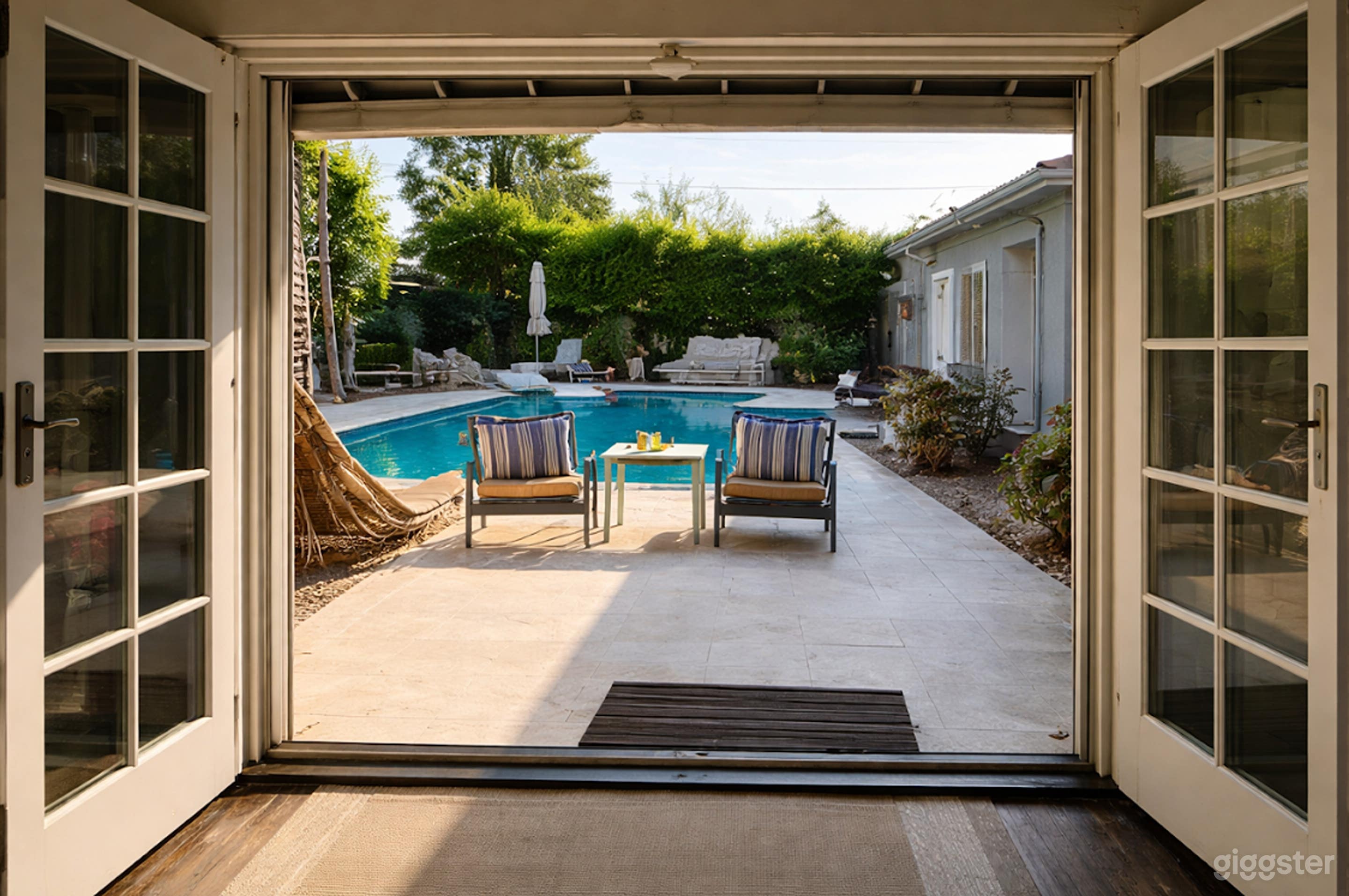 Private residential house with ADU Photo 1