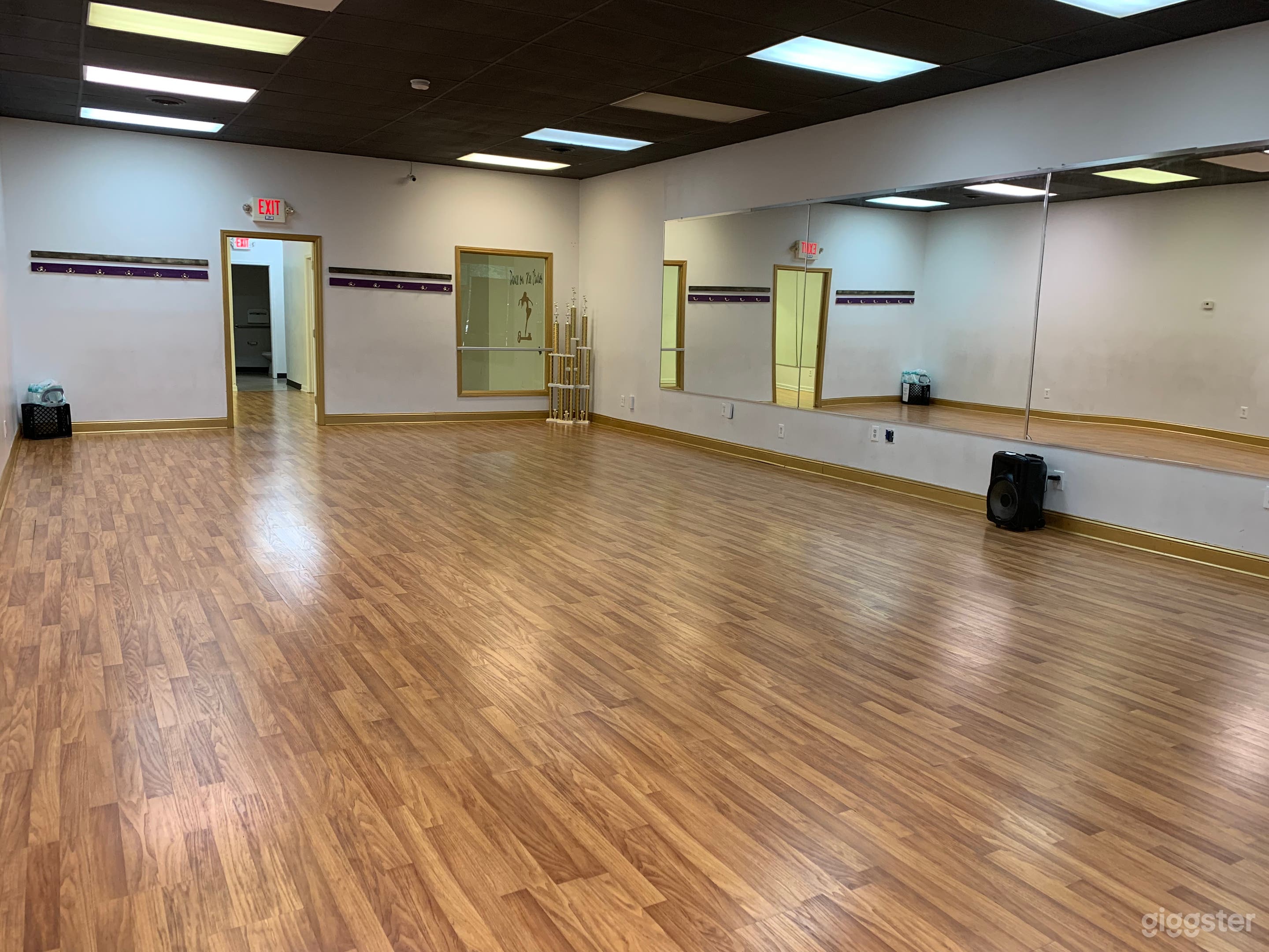 Dance Studio: Use our facility to rehearse! Photo 3