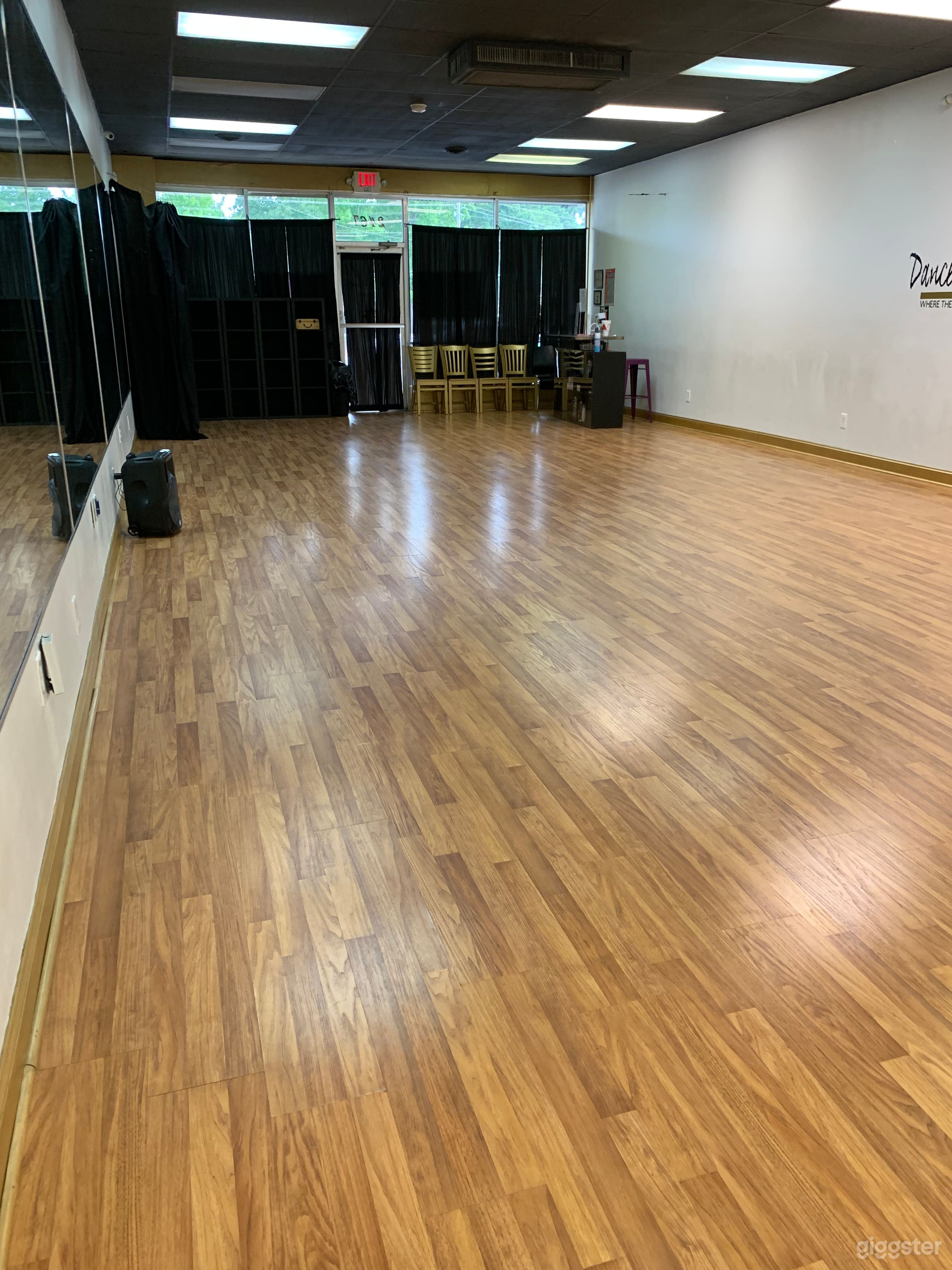 Dance Studio: Use our facility to rehearse! Photo 4