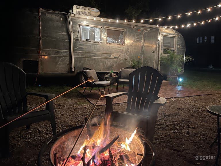  Airstream Elegance: Elevate Your Private Events 