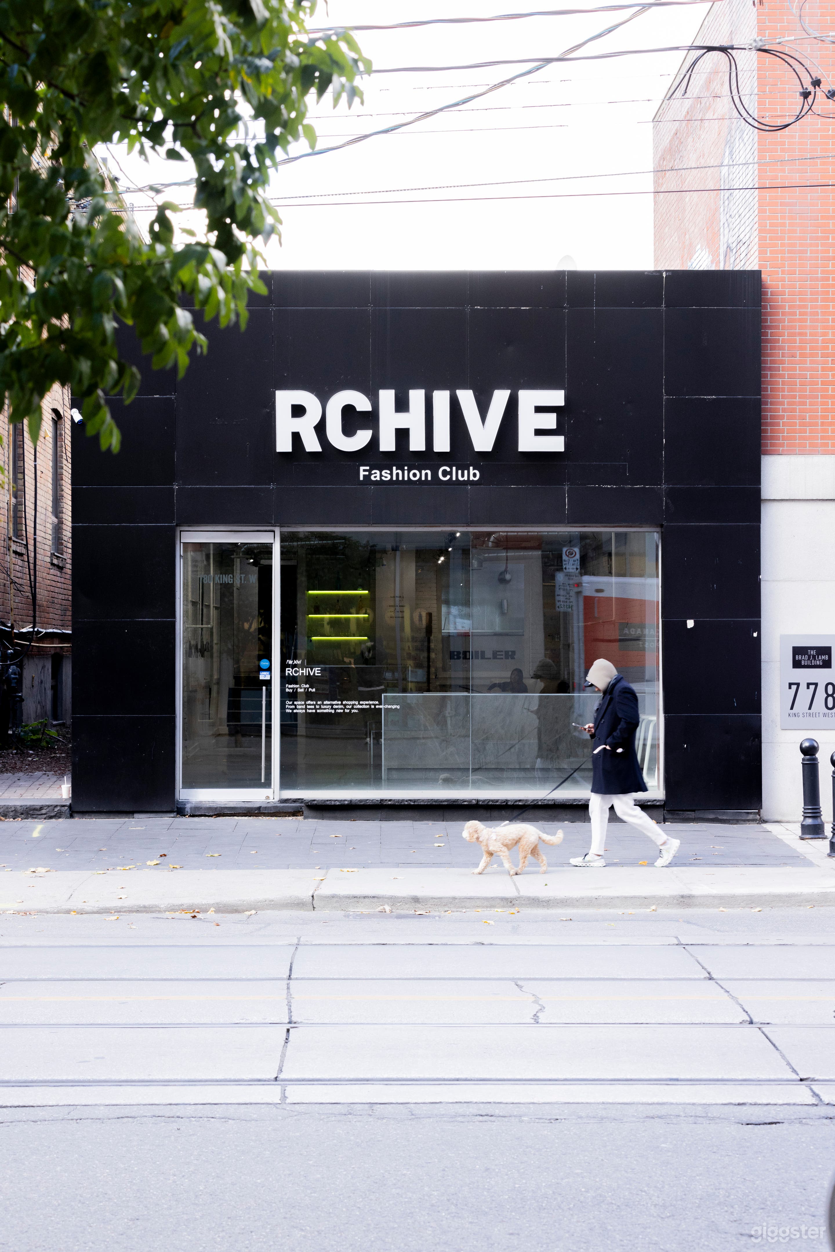 Modular Event and Pop Up Space  Photo 2