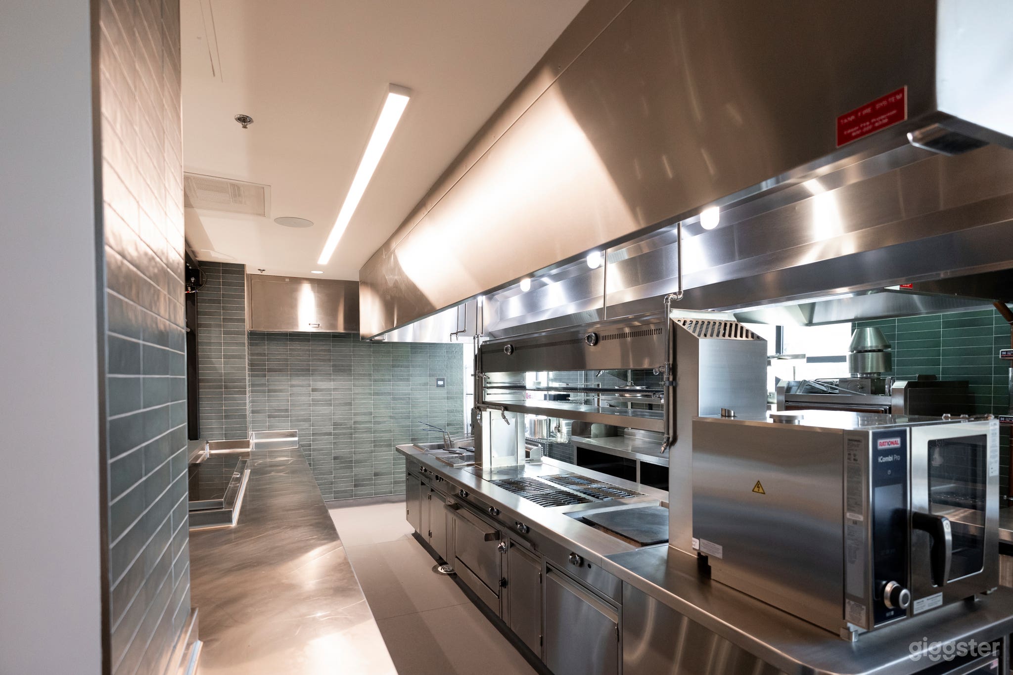 Chef's &amp; Commissary Kitchen Photo 2