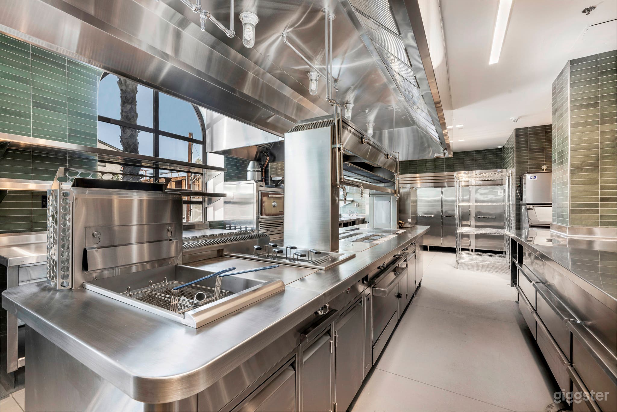 Chef's &amp; Commissary Kitchen Photo 1