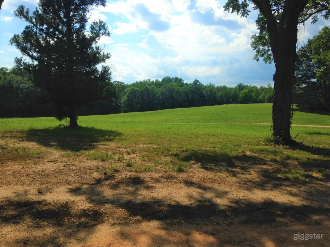 Large 1920s Farmhouse Photo 2