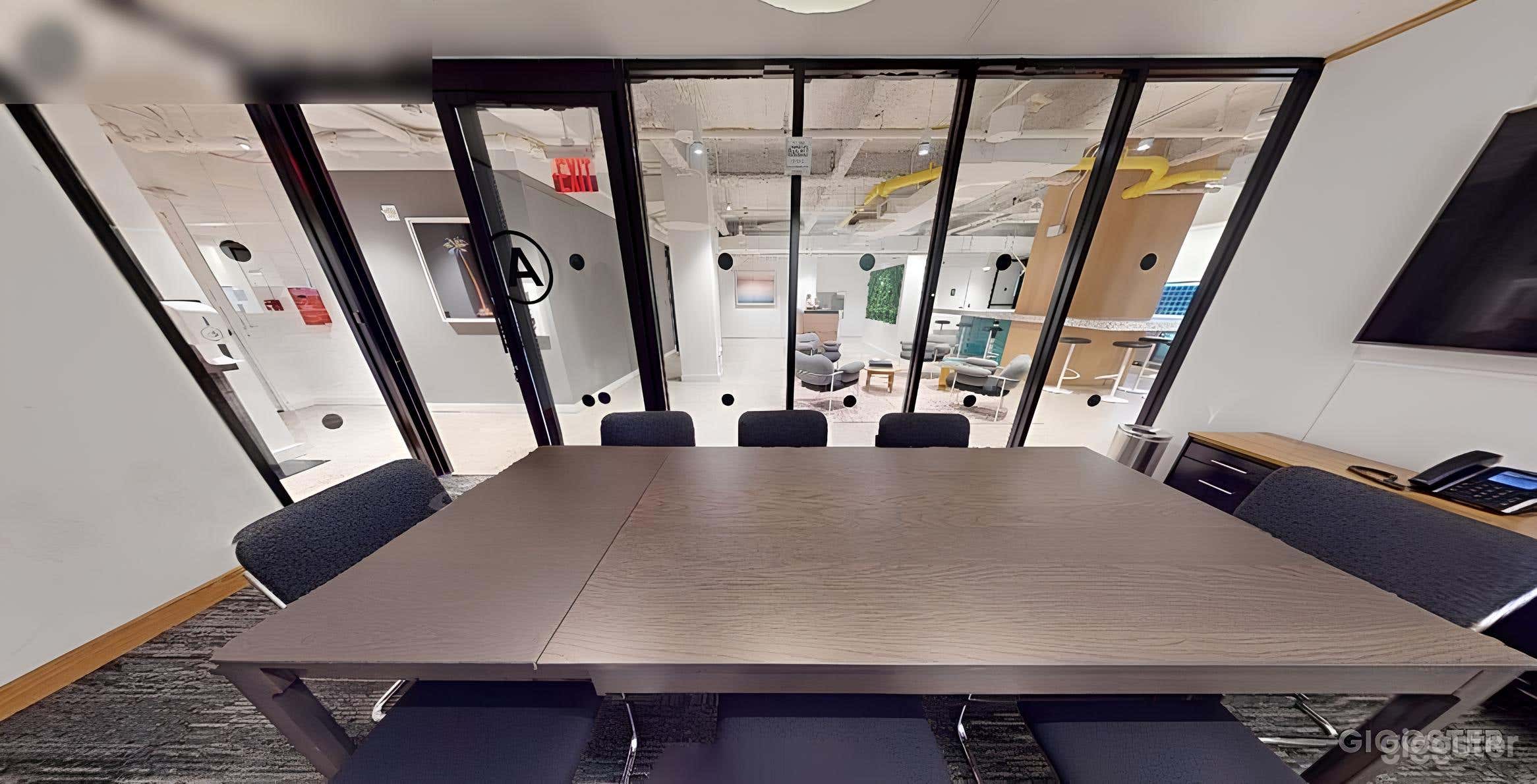 5A - Conference Room Photo 4