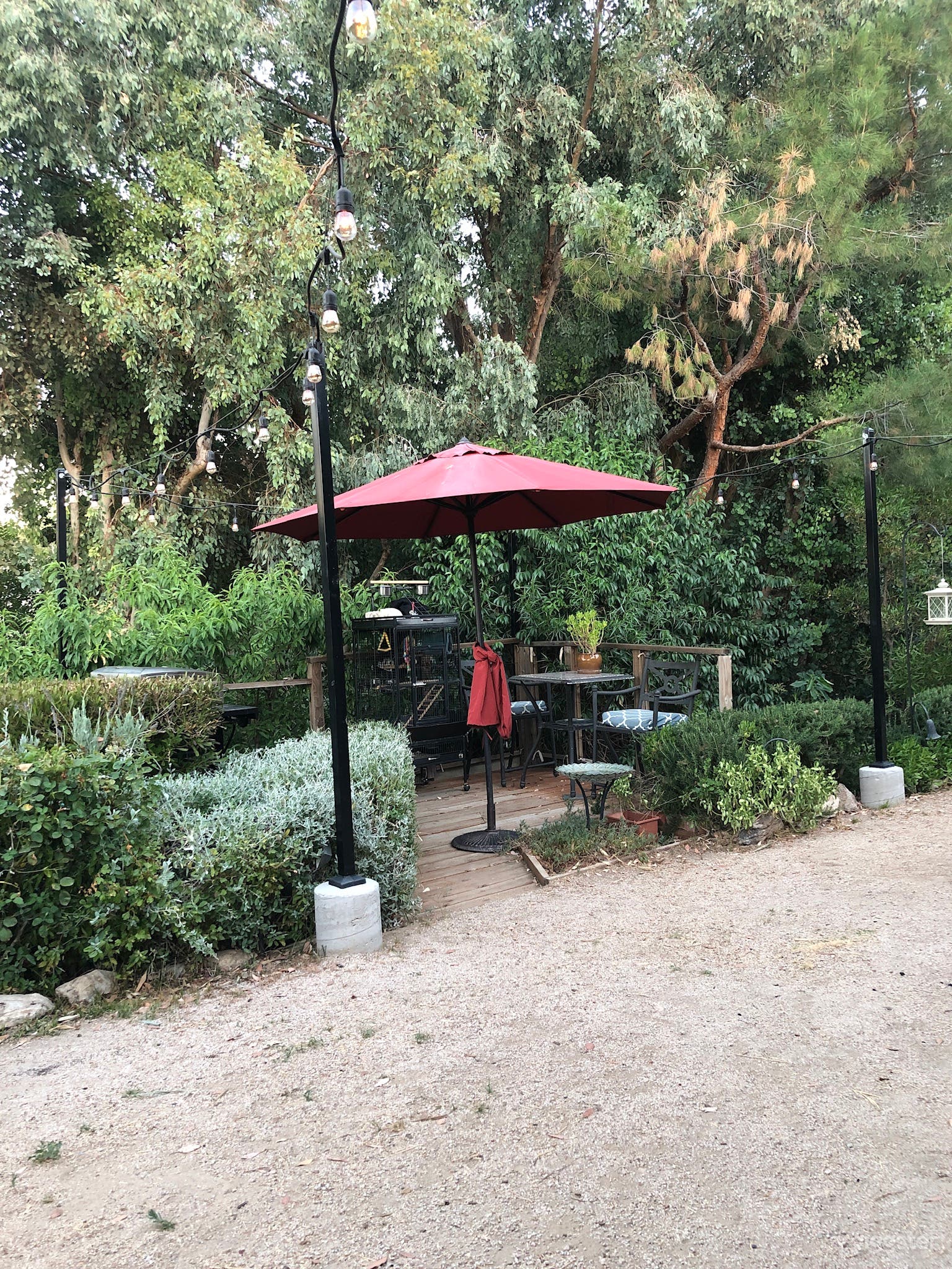 Unique gem in Newhall ca Photo 2