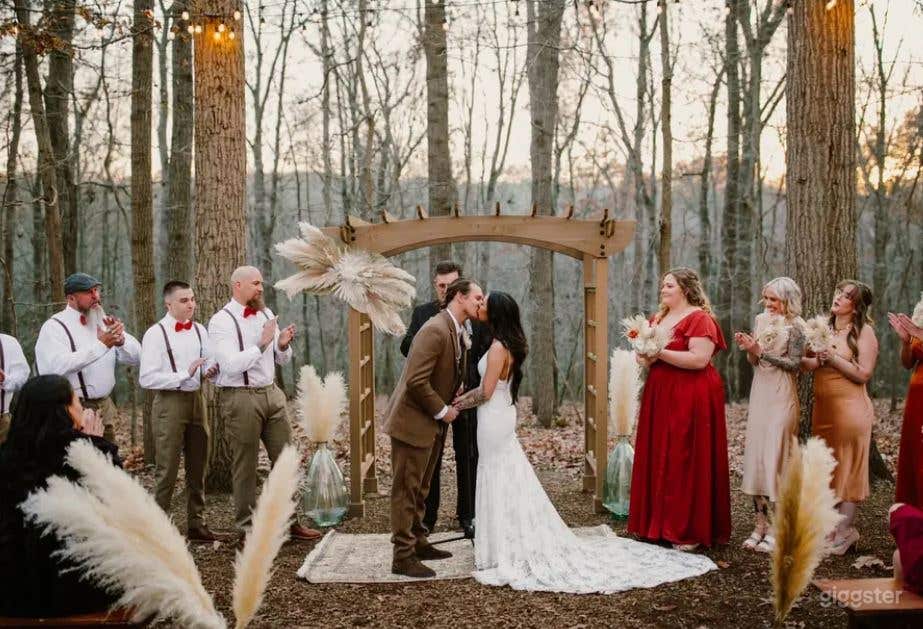 THE PLATFORM VILLAGE  Photo 1