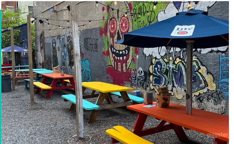  Jardín cervecero al aire libre y luminoso 
