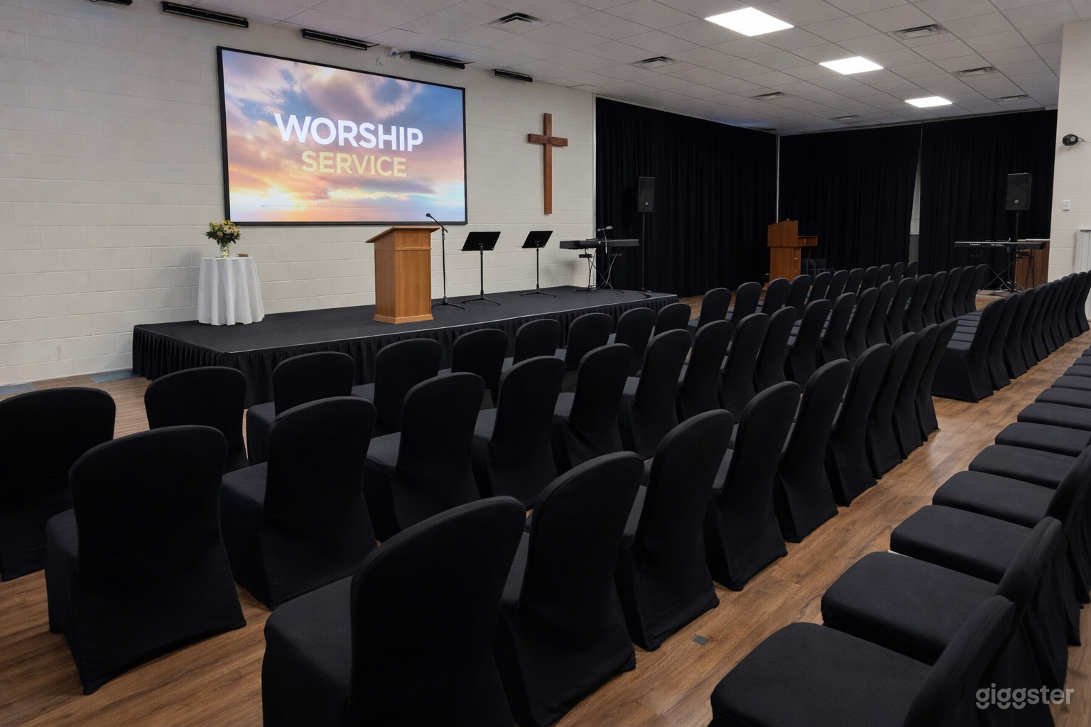 Customizable & Stylish Ballroom Event Space Photo 2