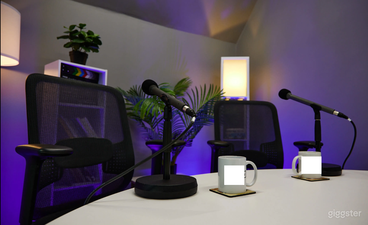 Modern Studio 6 Photo 3