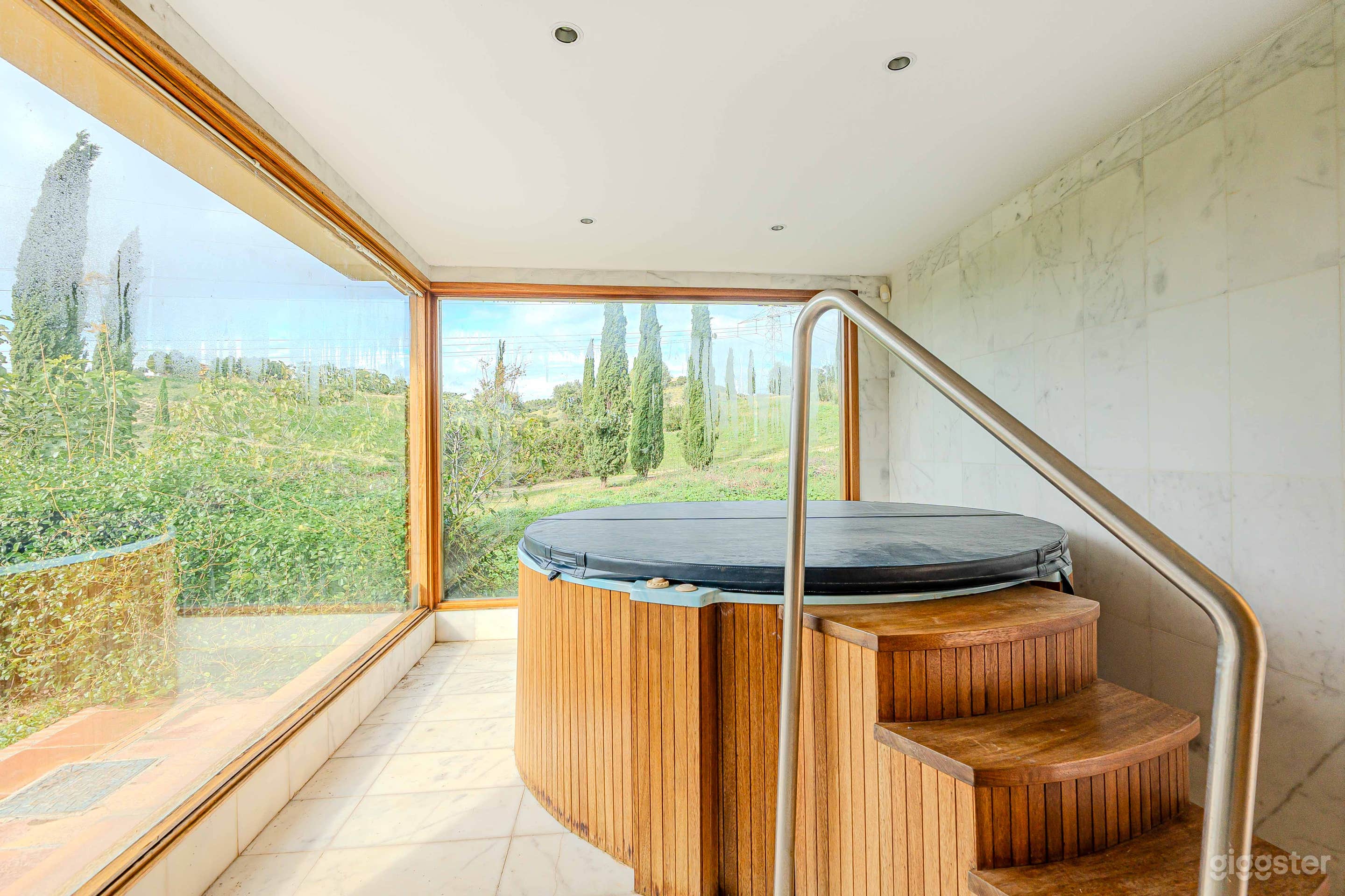 Finca española de lujo con arquitectura al estilo Alhambra Foto 4