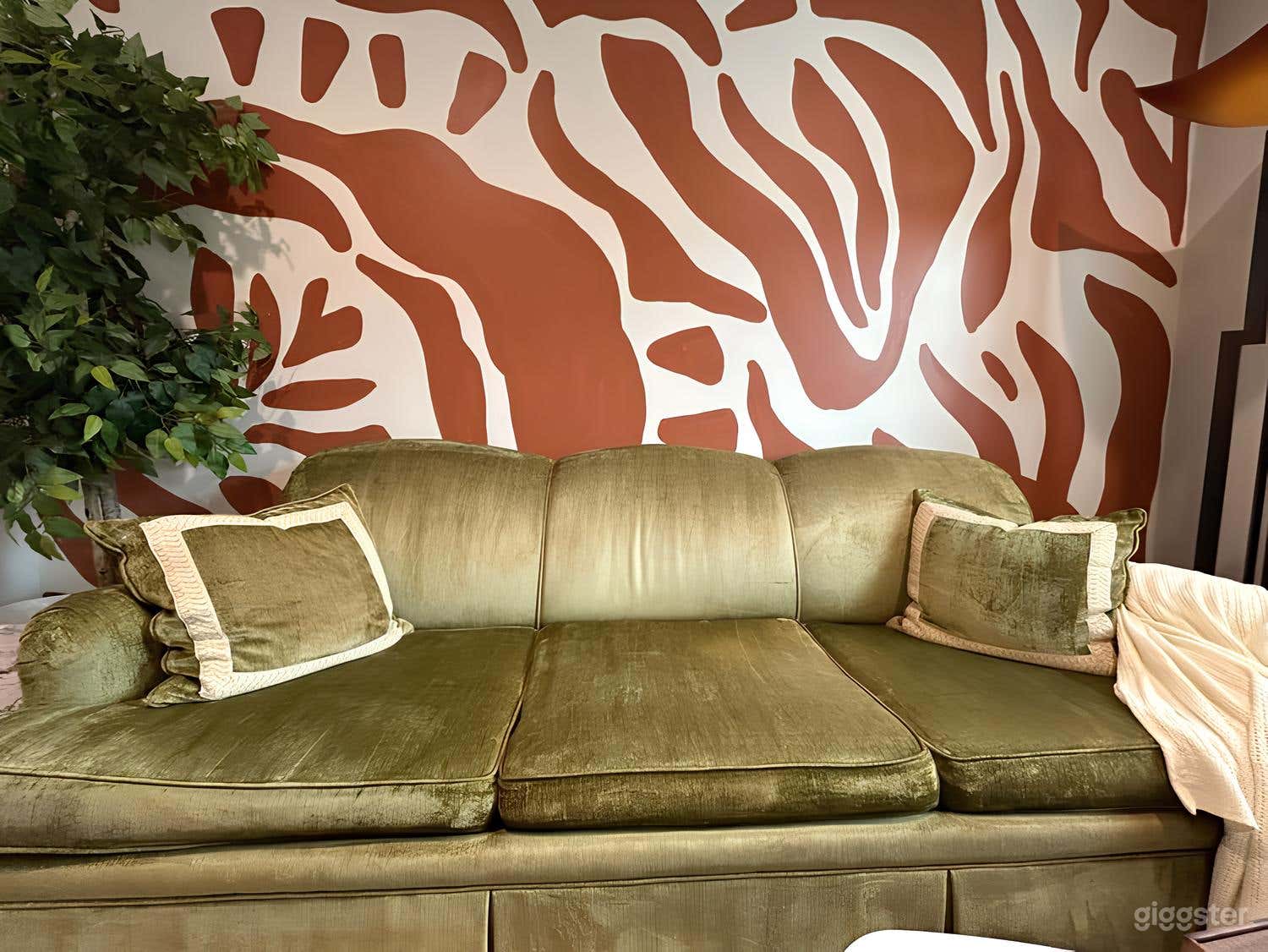 Emerald Sun Office Photo 2