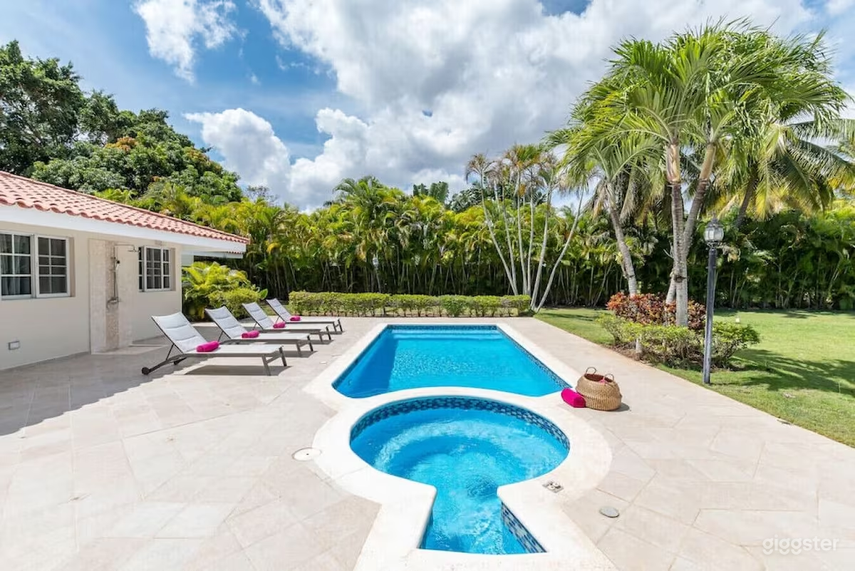 Villa Vivero 24 - Swimming Pool Rental Photo 2