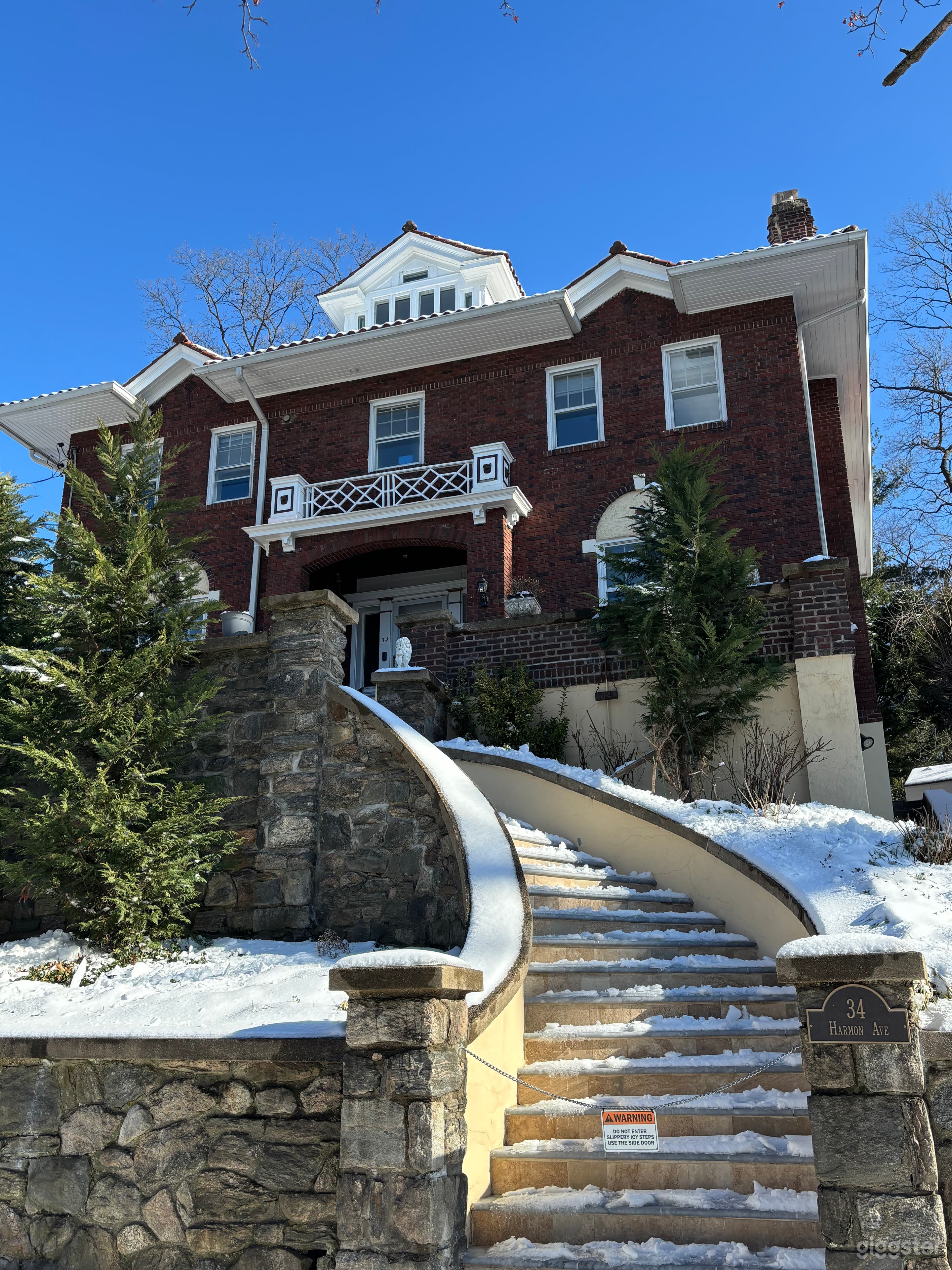 Historical Colonial in Pelham NY Photo 2