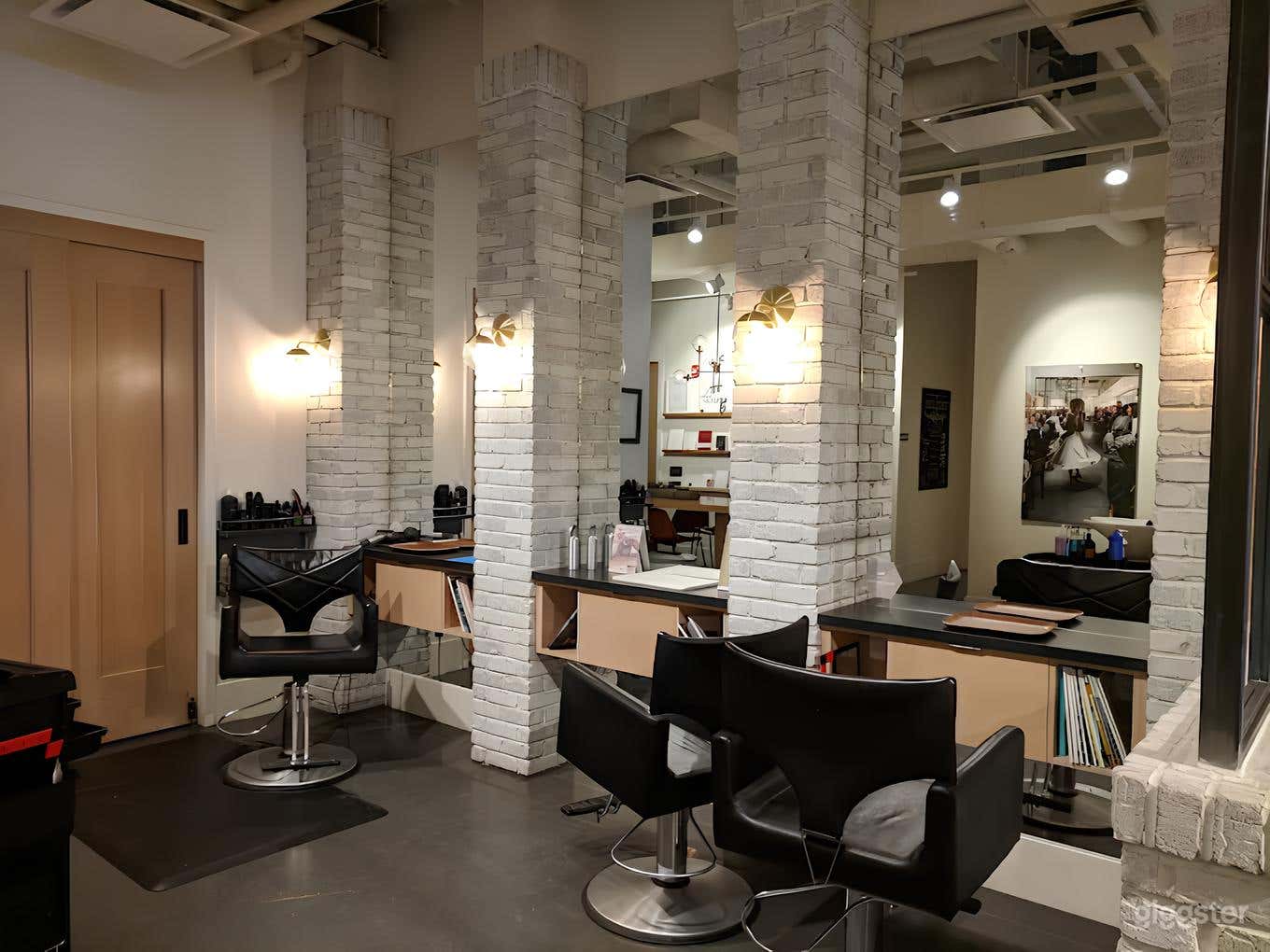 Calgary's Beauty Bar & Social House Photo 3