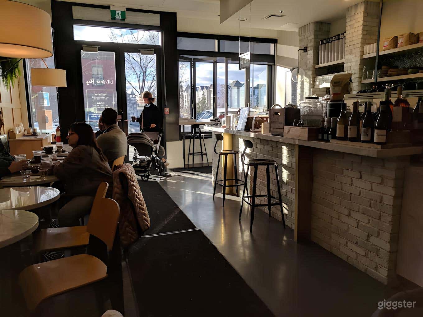 Calgary's Beauty Bar & Social House Photo 4