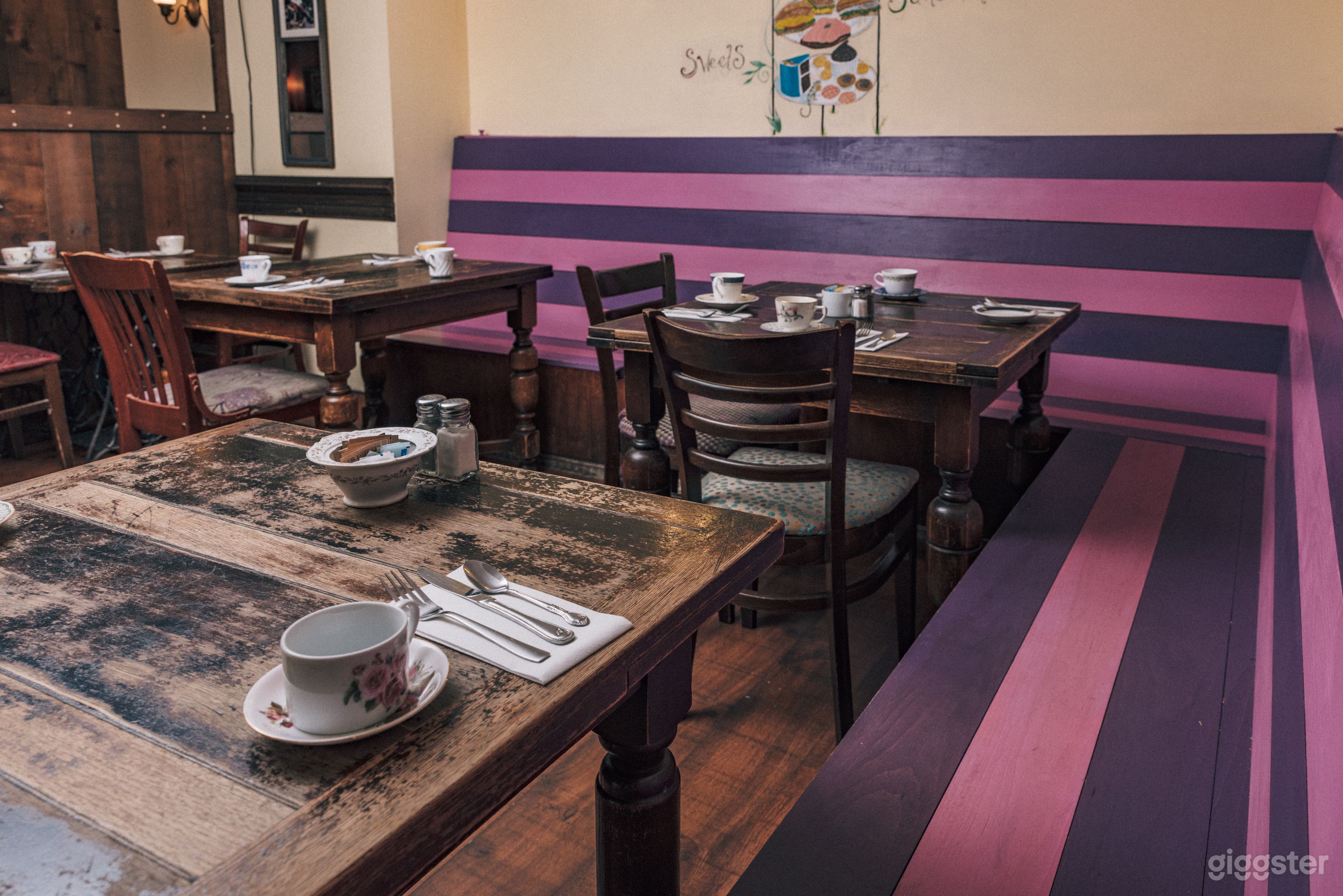 Alice's Tea Cup Photo 2