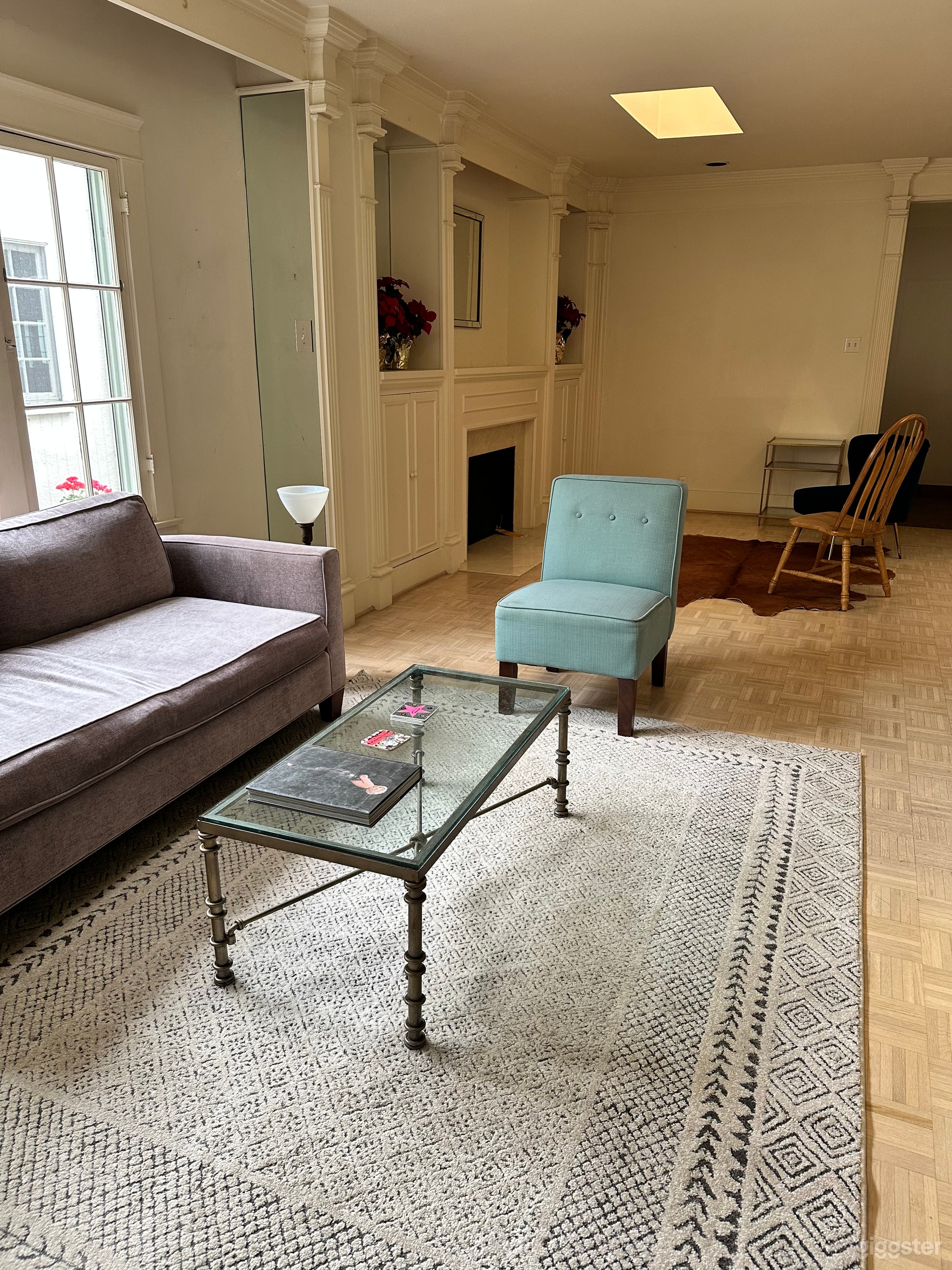 Natural Light Filled Space with Parking Photo 1