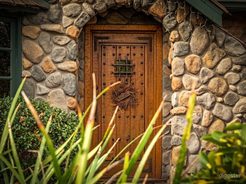 The Enchanted Oasis Photo 4