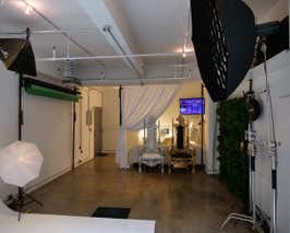  Photo Studio with Cyclorama & 4K Video Wall 