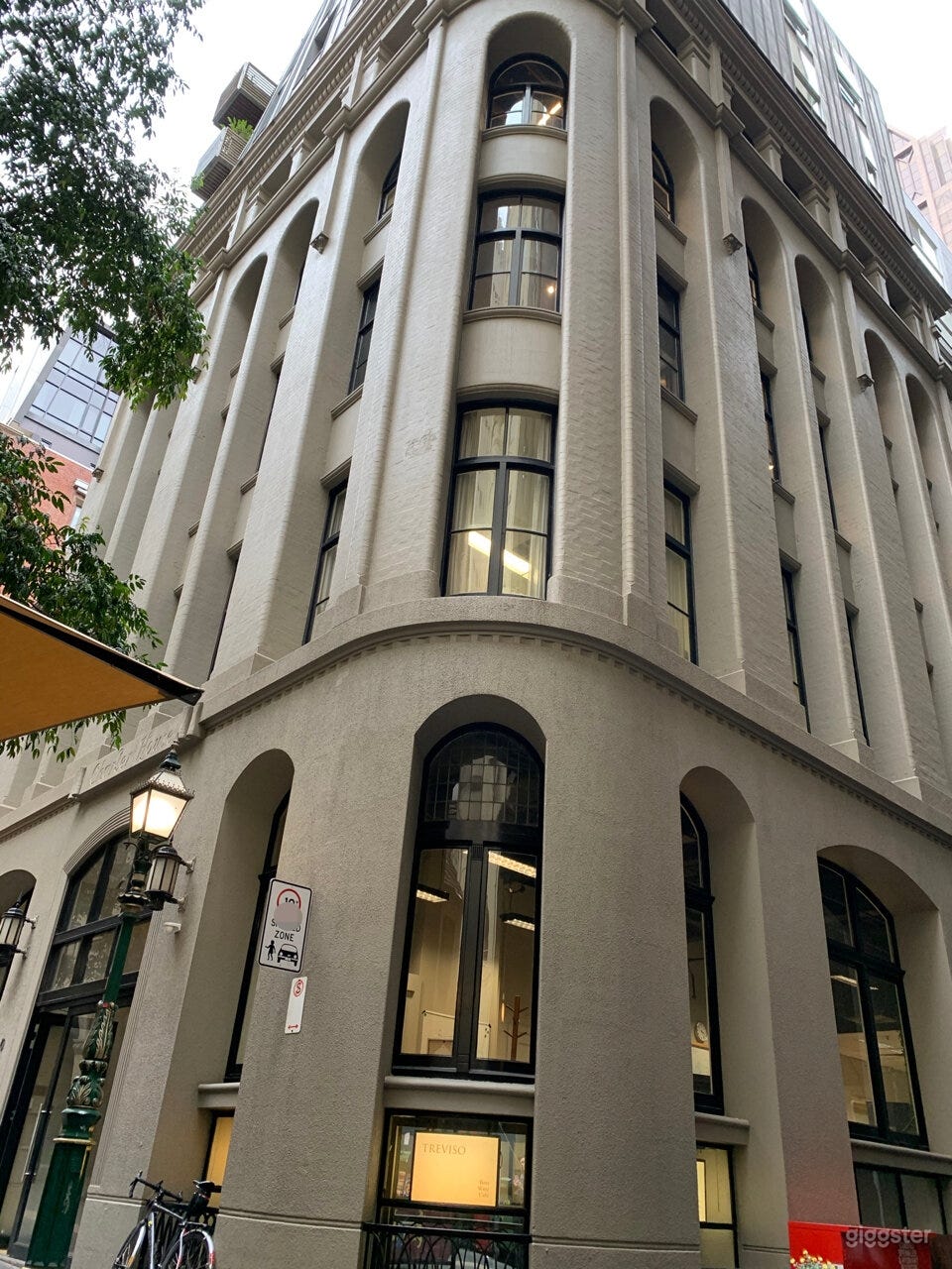 Impressive Bar and Function Venue- Melbourne's CBD Photo 2