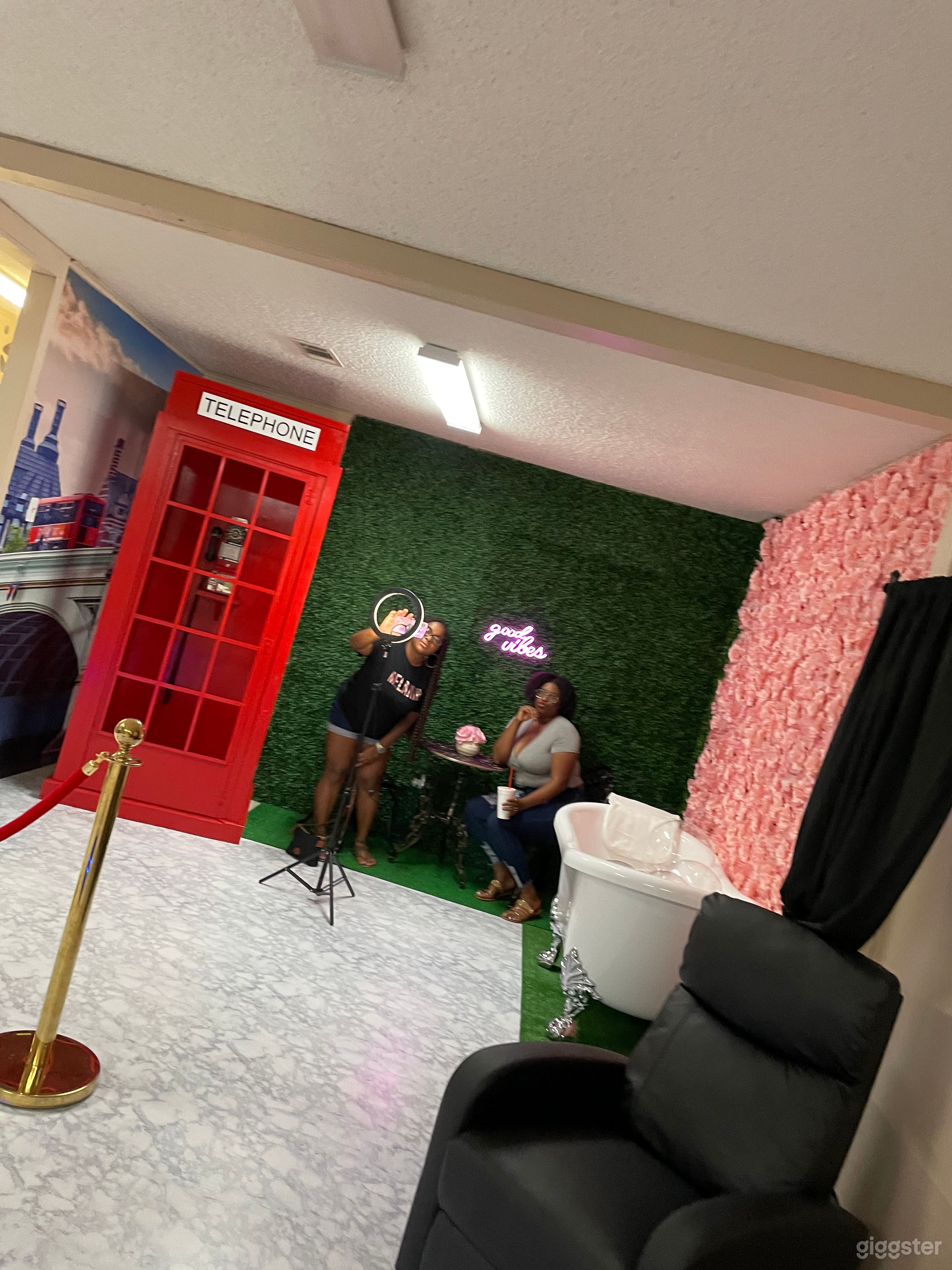 Selfie Studio in Leesville Photo 2