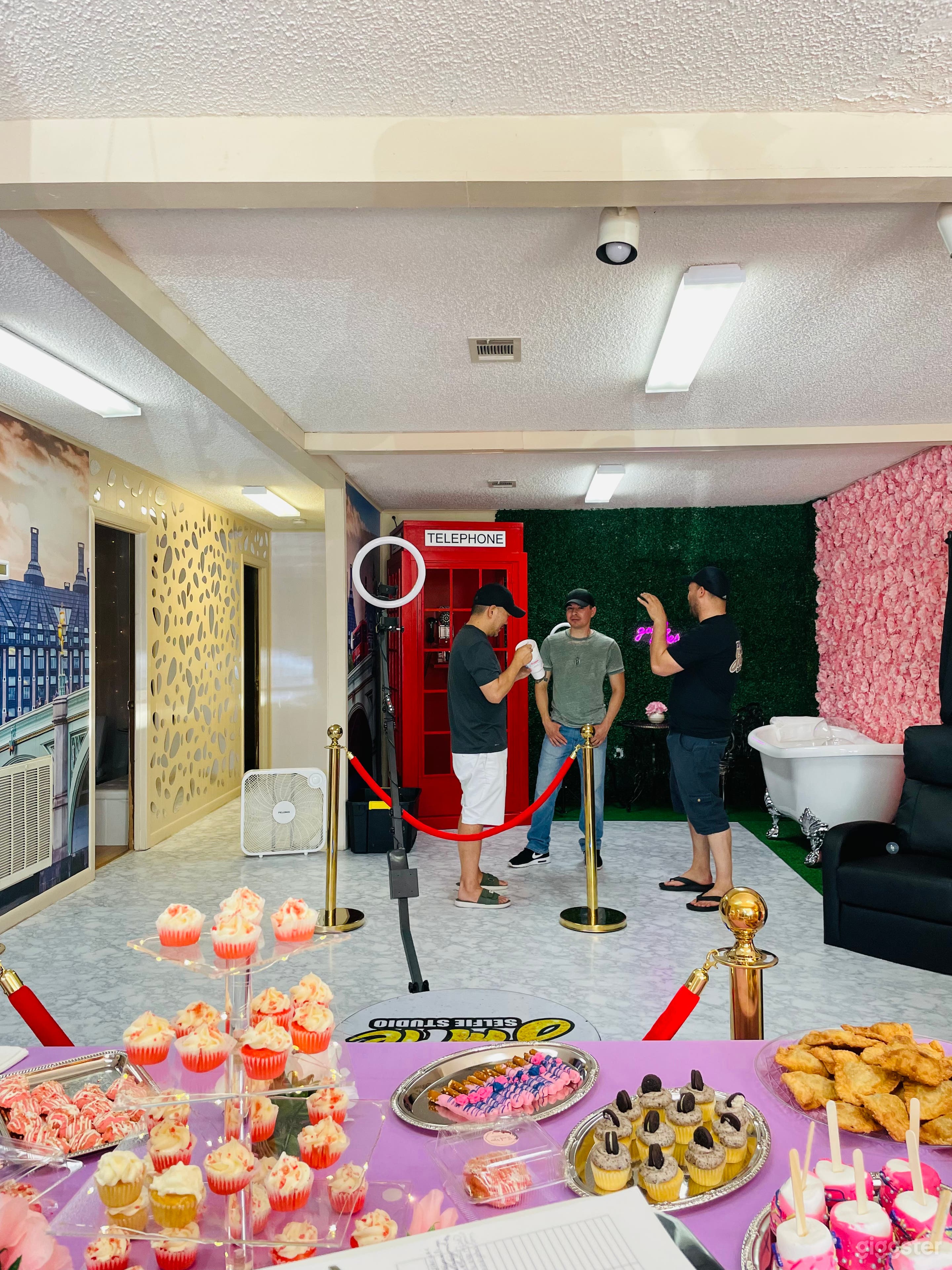 Selfie Studio in Leesville Photo 1