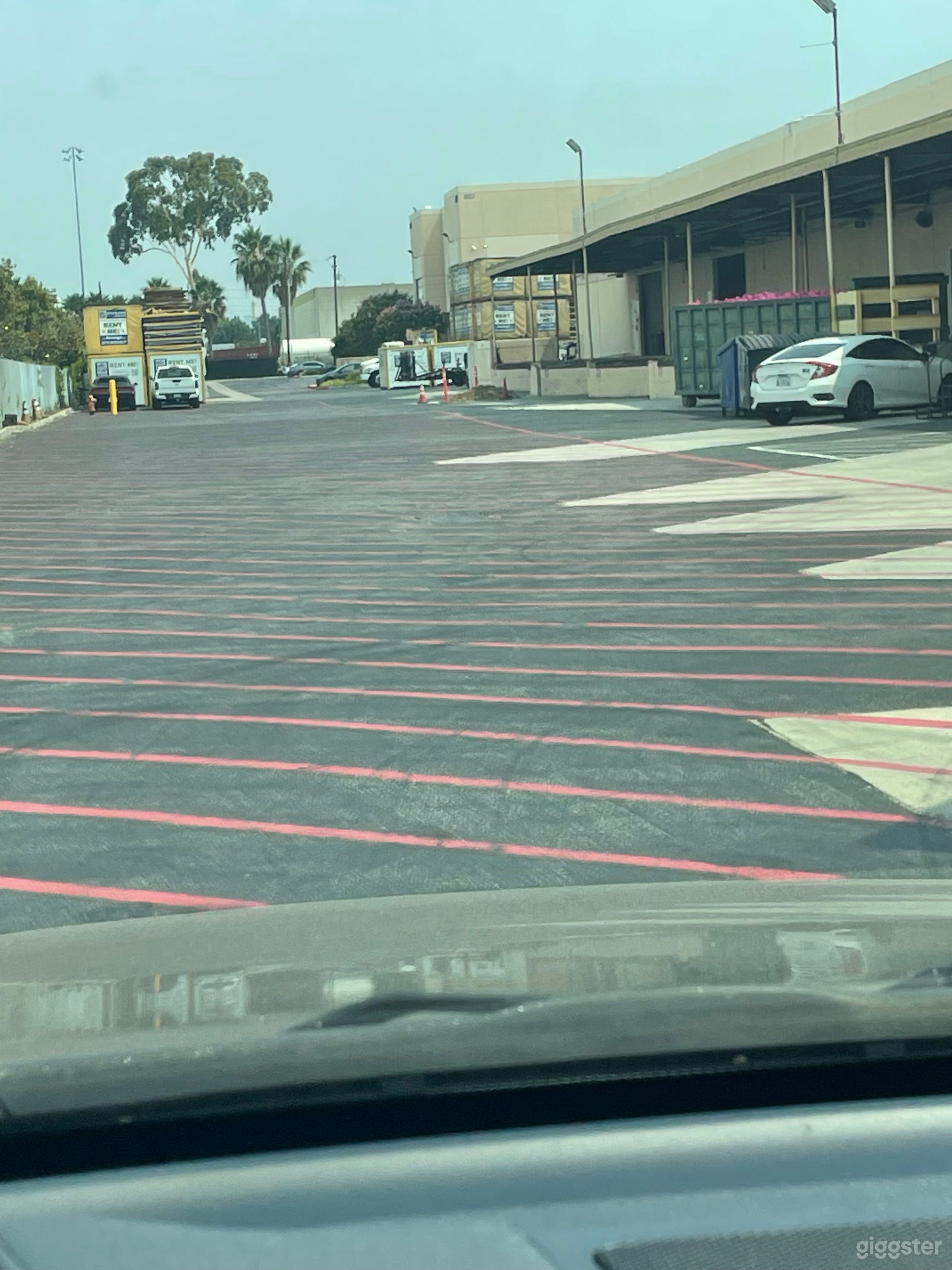 Huge runway , parking , ground, warehouse Photo 3