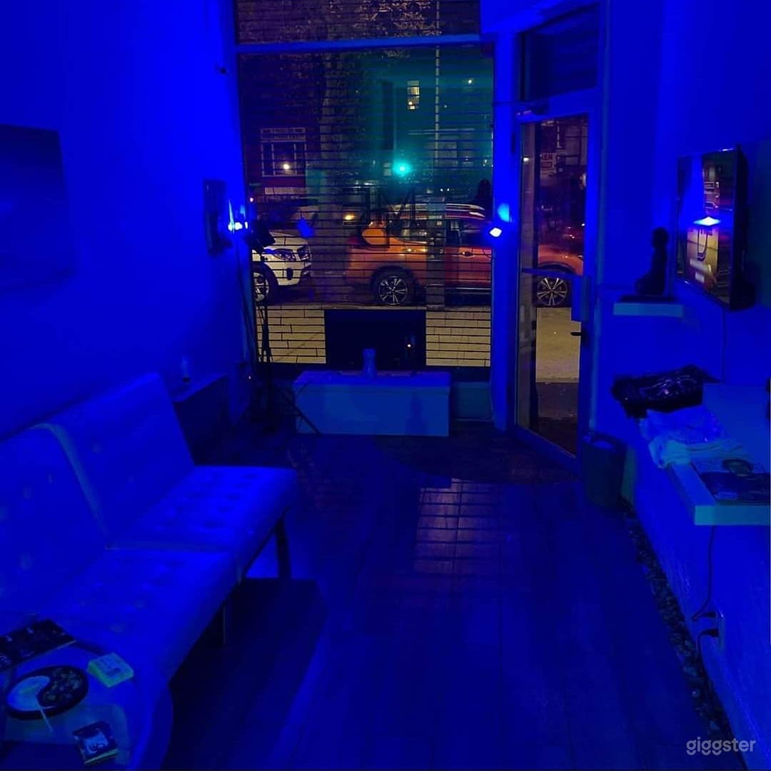 MELODREAM ENTERTAINMENT STORE FRONT Photo 3