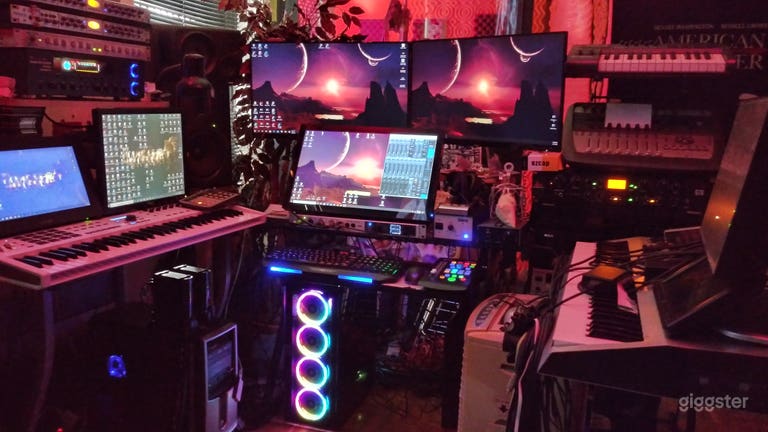  MELODREAM ENTERTAINMENT STORE FRONT 