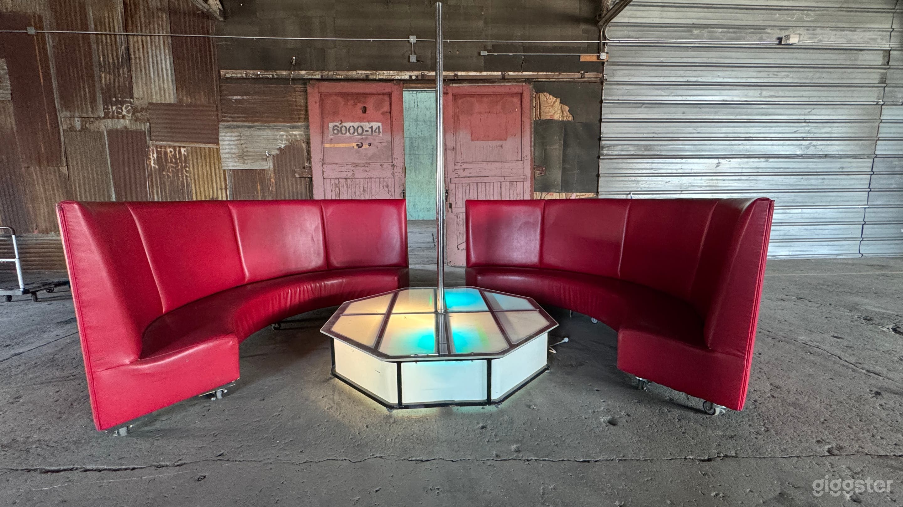 LED Pole Dancing and Lounge Standing Set in Studio Photo 1