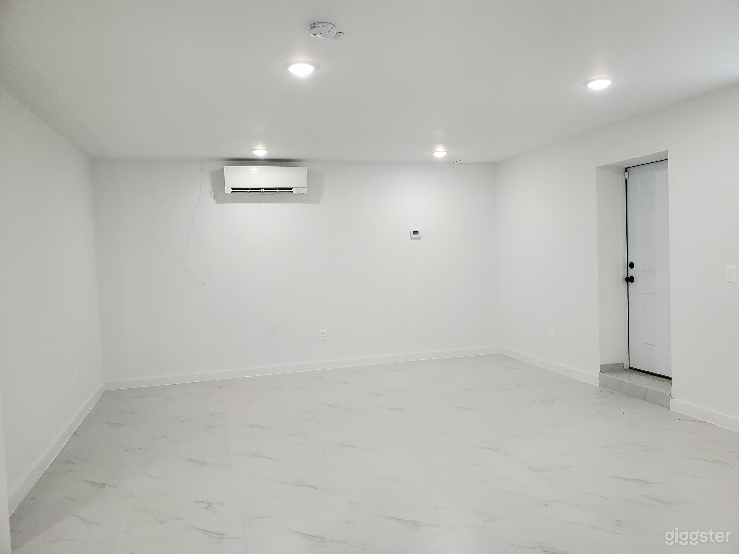 Queens NY Space  Photo 4