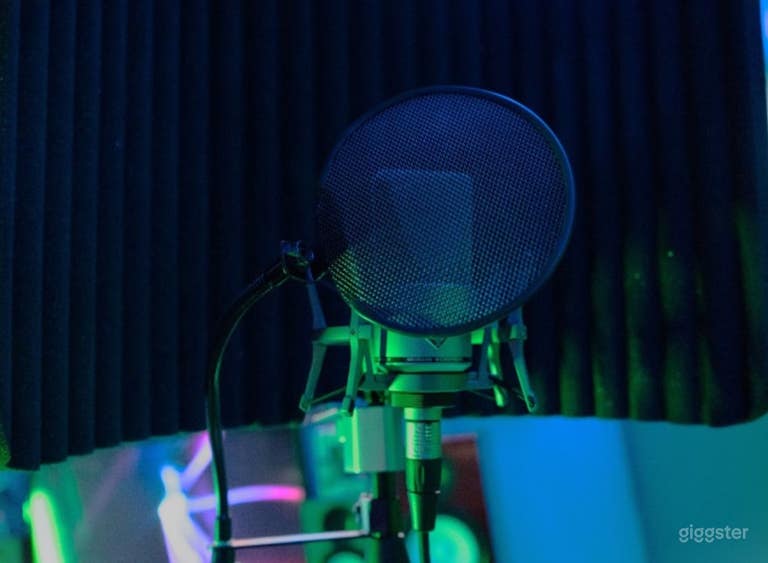  Luxurious Recording Room in Atlanta 