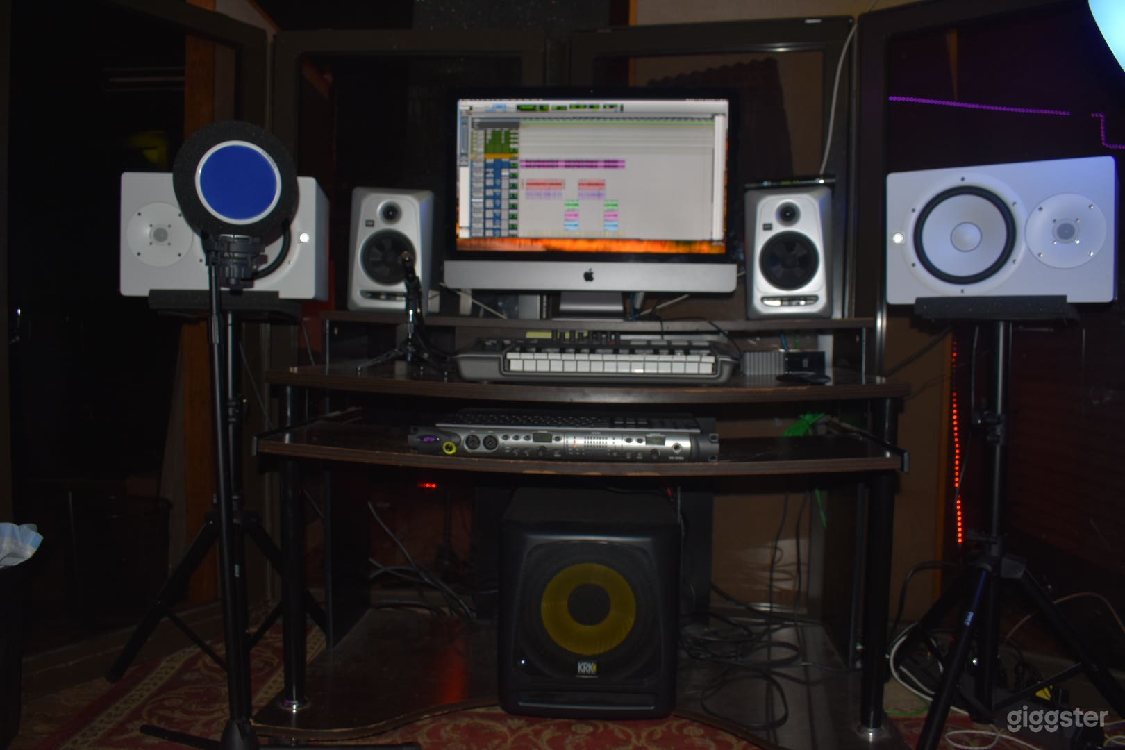 Audio Engineer &amp; Music Production Photo 4