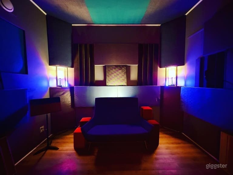  Studio A | Professional Vocal Recording & Podcast Studio 