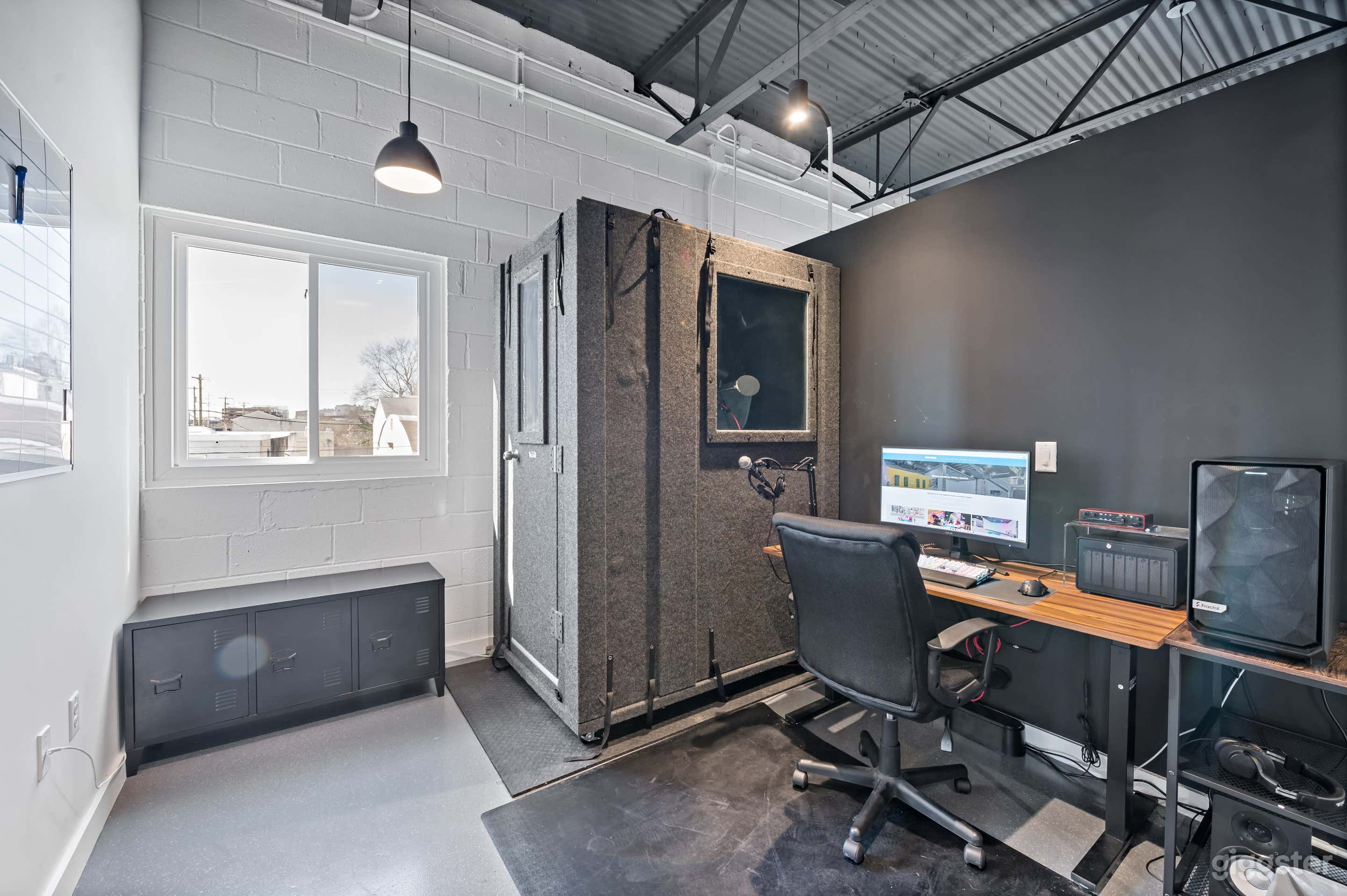 Professional Vocal Recording Booth | Whisper Room Photo 1