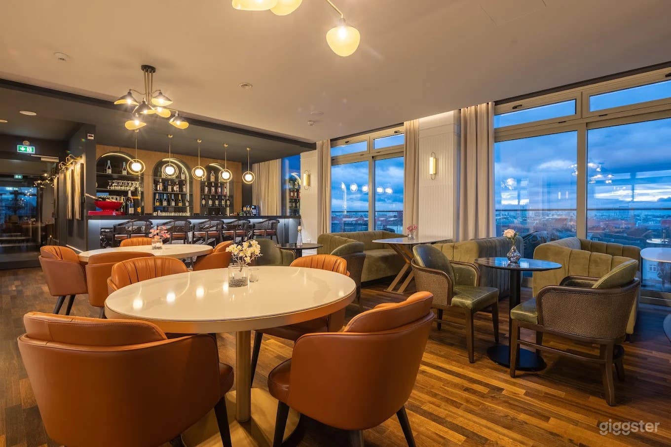 Stylish Rooftop Bar in Berlin Photo 3