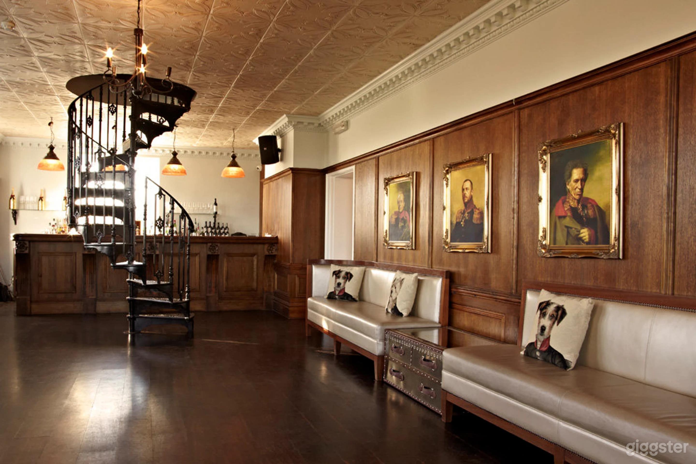 Classic Georgian Mansion for Film & Photography Photo 4